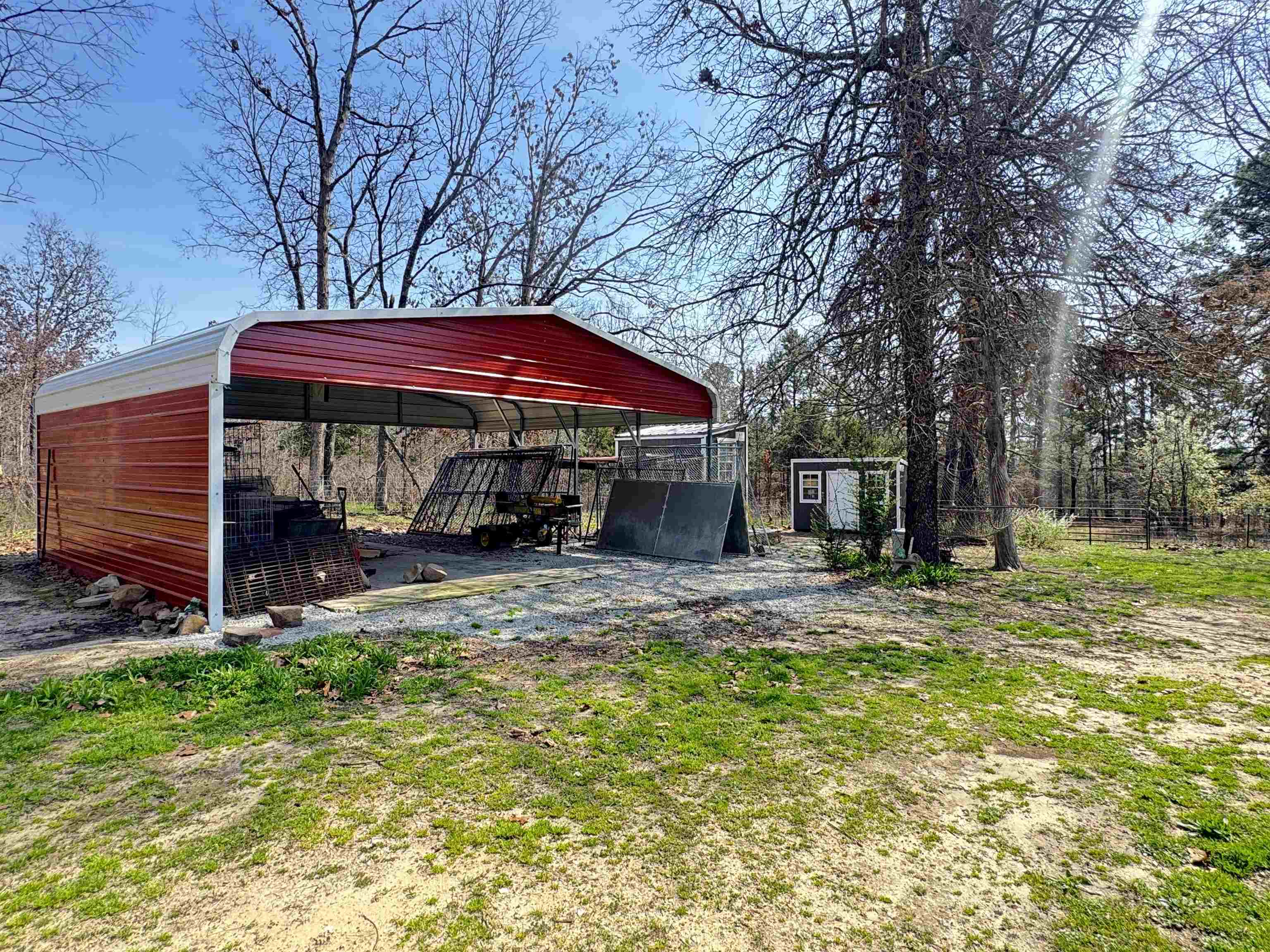 300 Parker  Oxford, AR