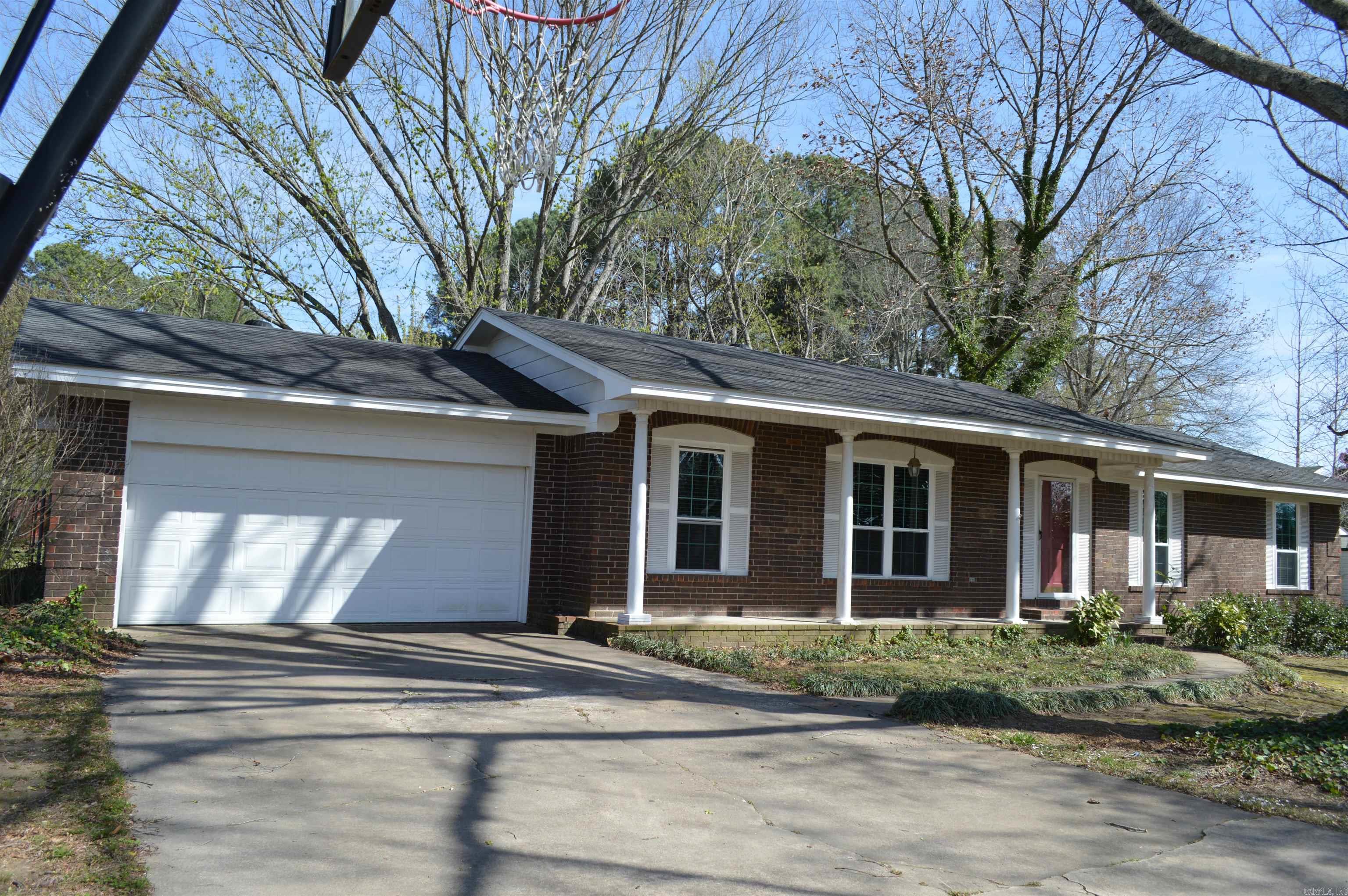 411 Hillcrest  Heber Springs, AR