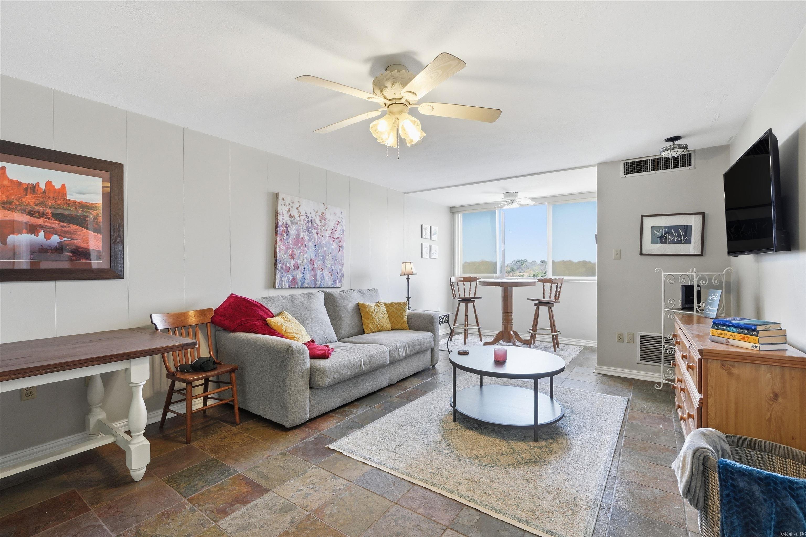 740 B-804 Weston  Hot Springs, AR