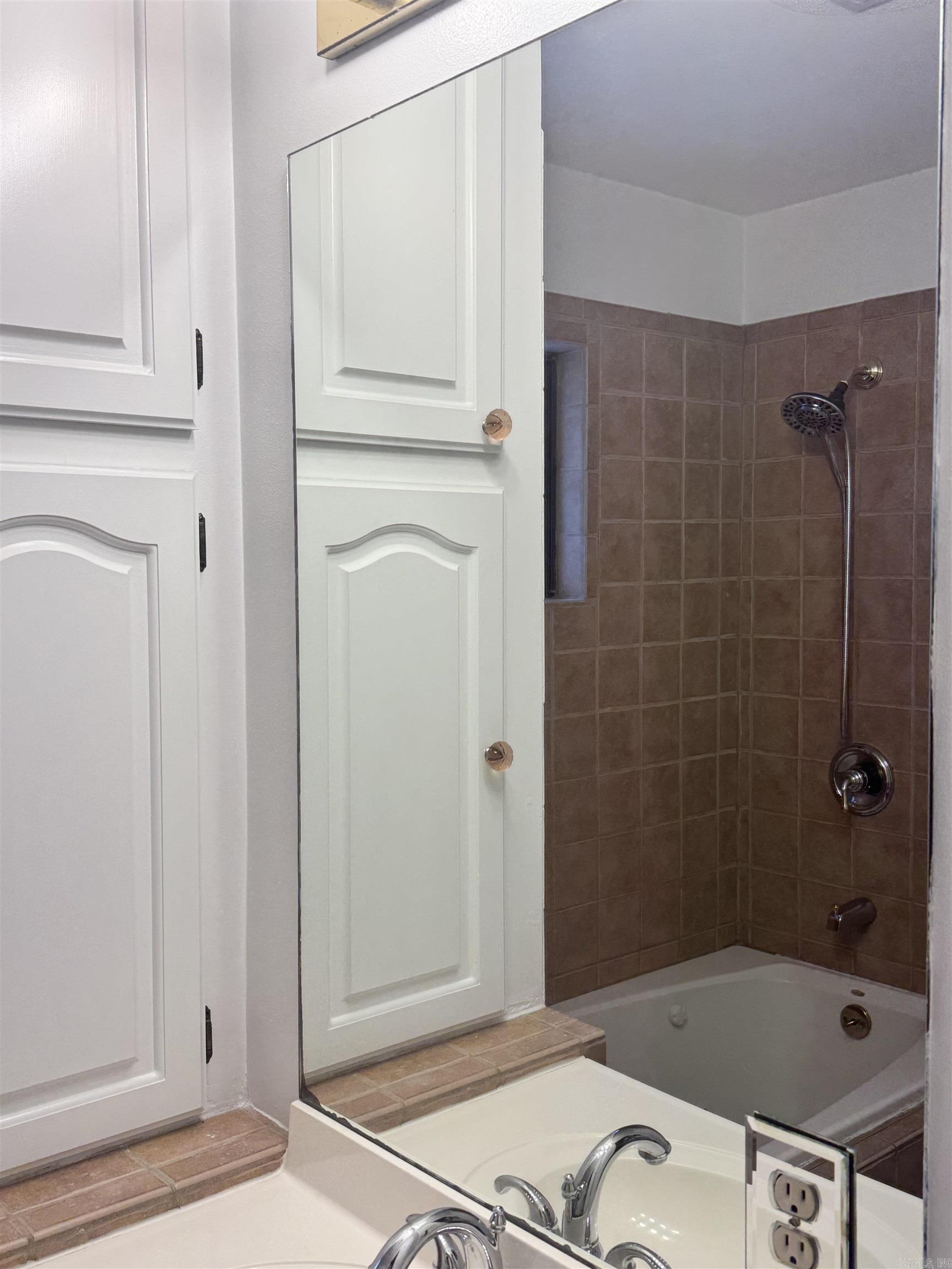 3000 Springhill  Bryant, AR