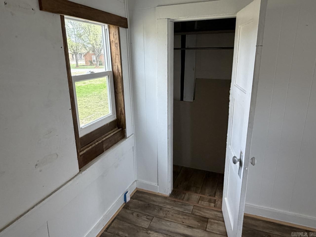 107 Oak  Perryville, AR