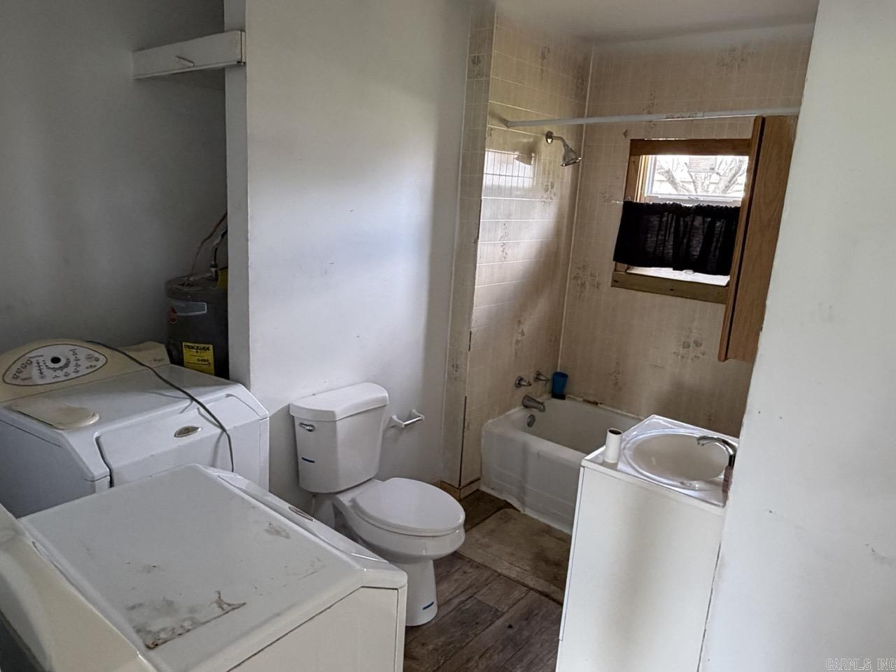 107 Oak  Perryville, AR