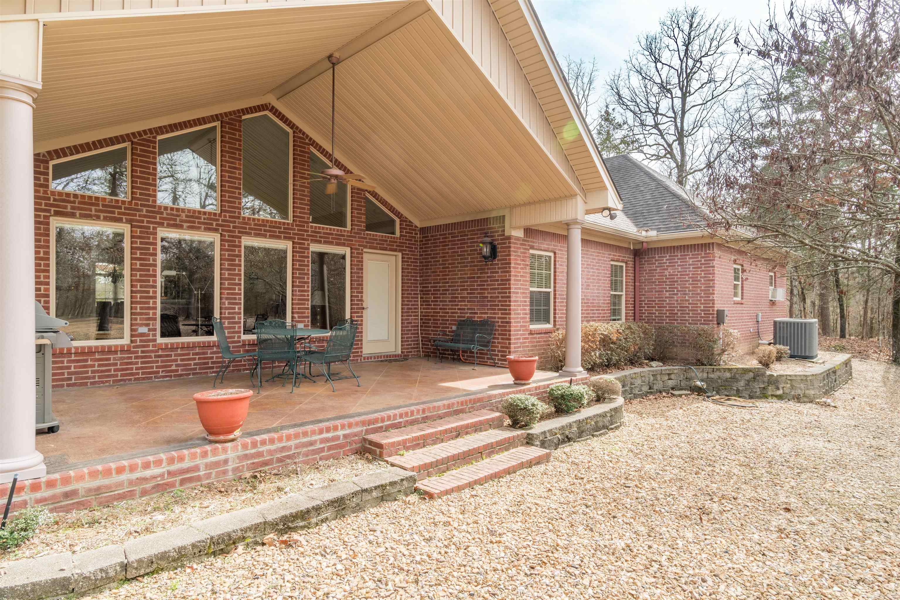 18 Amable Lane  Hot Springs Village, AR
