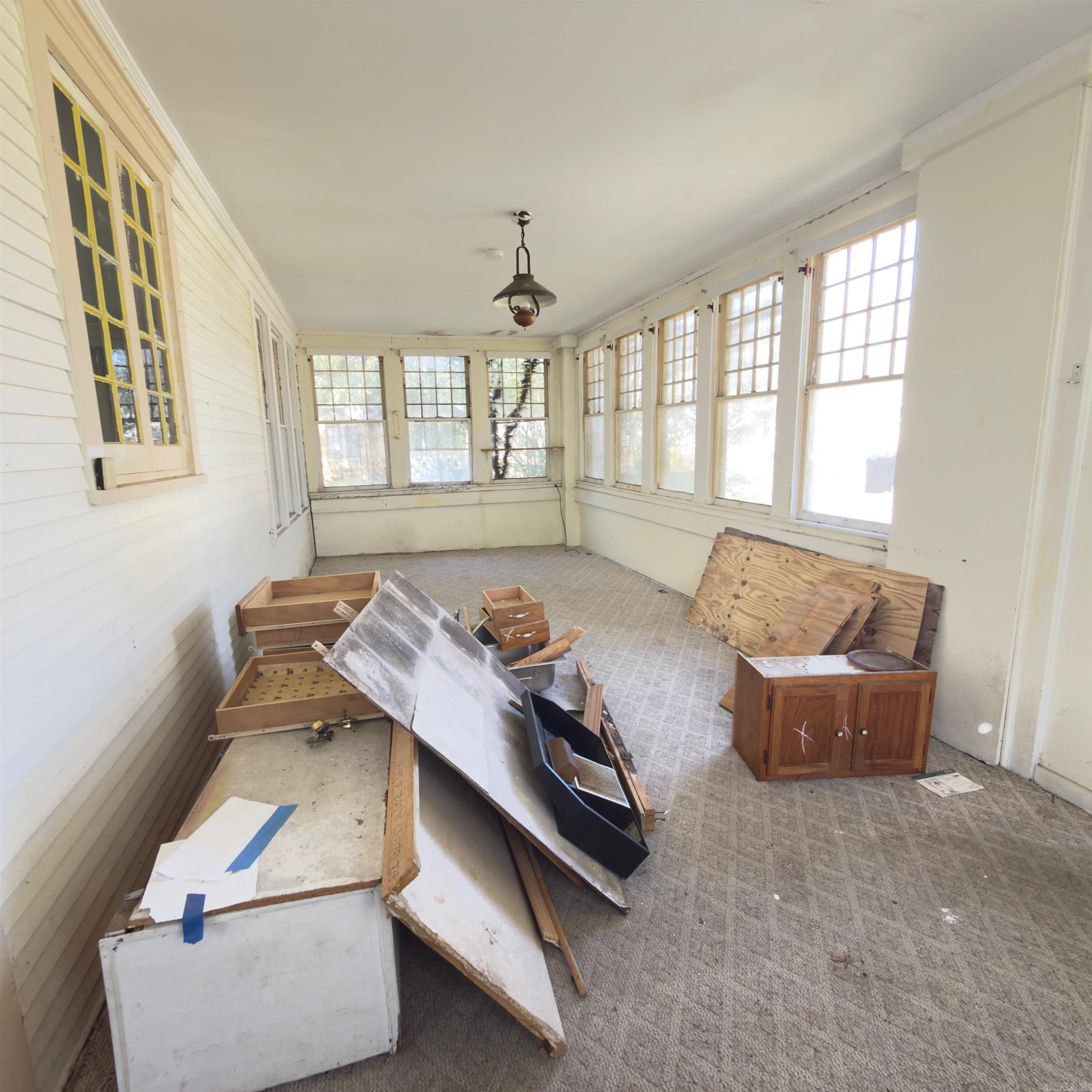 1700 S Laurel St Pine Bluff, AR 71601