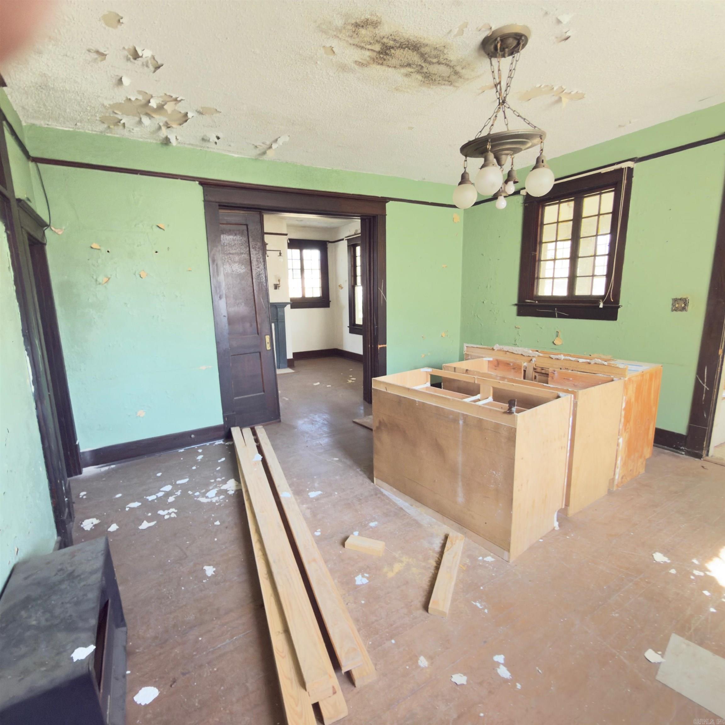 1700 S Laurel St Pine Bluff, AR 71601