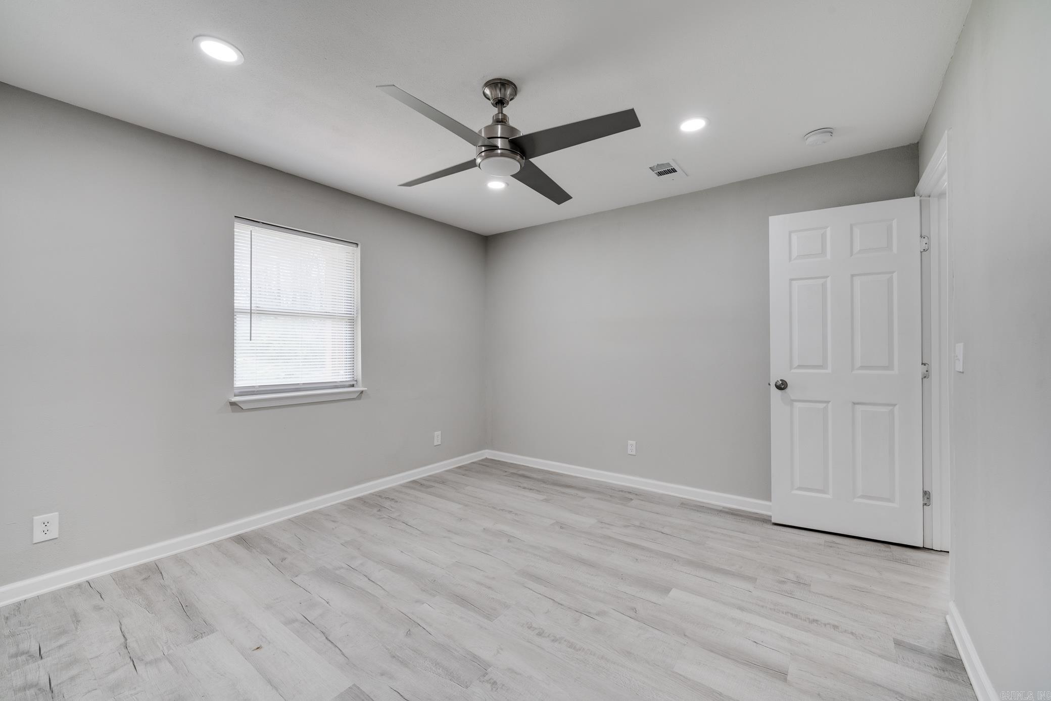 3 Grassy Lake Rd  Mayflower, AR