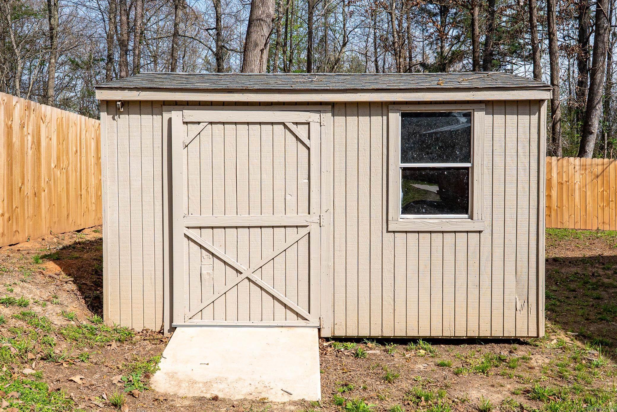 3 Grassy Lake Rd  Mayflower, AR