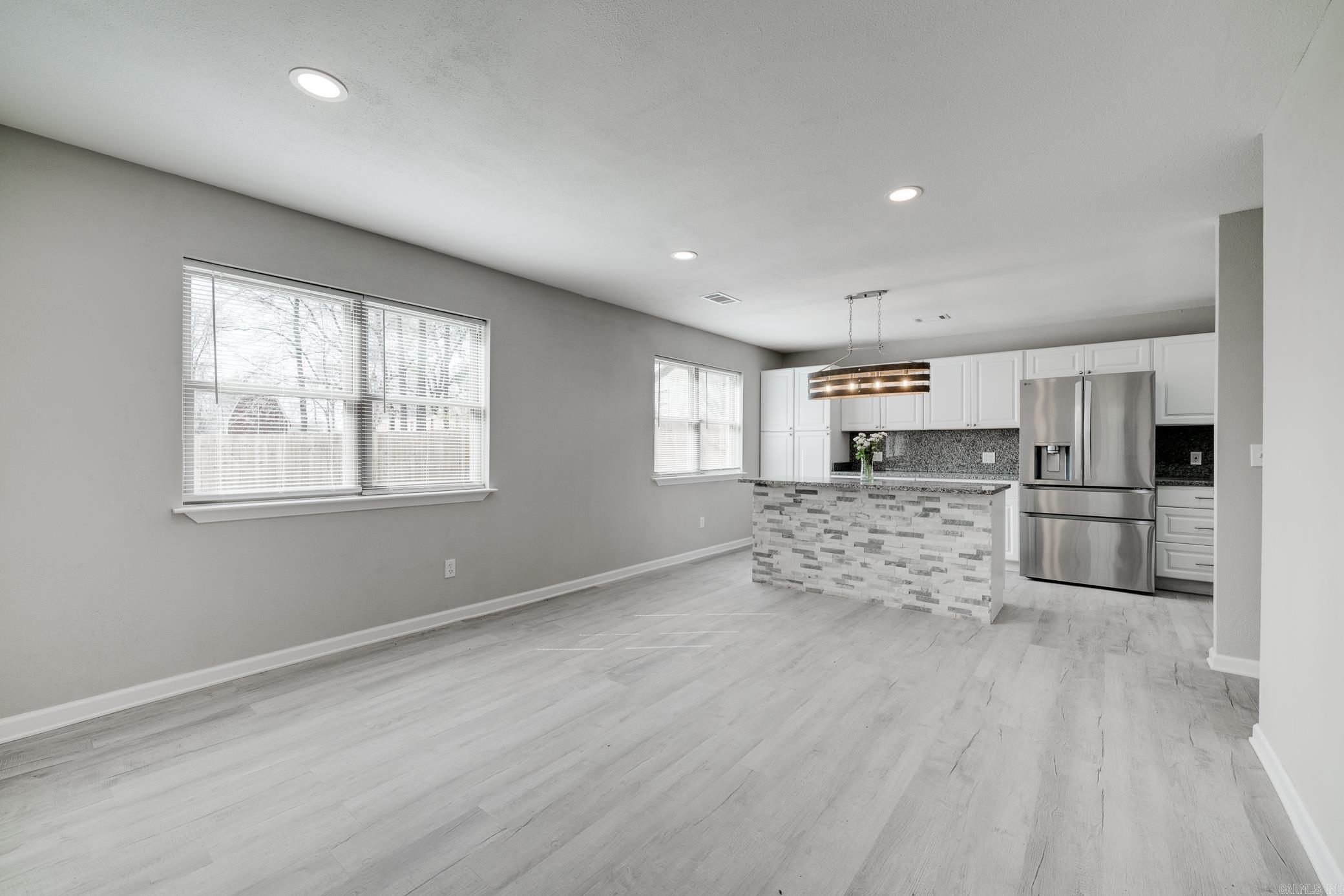 3 Grassy Lake Rd  Mayflower, AR