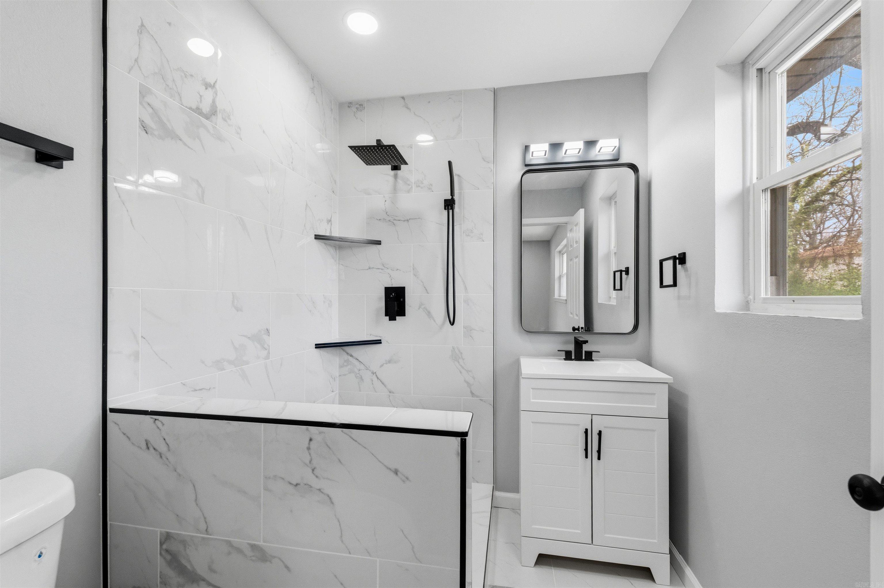 6801 Ponderosa Drive North Little Rock, AR 72116