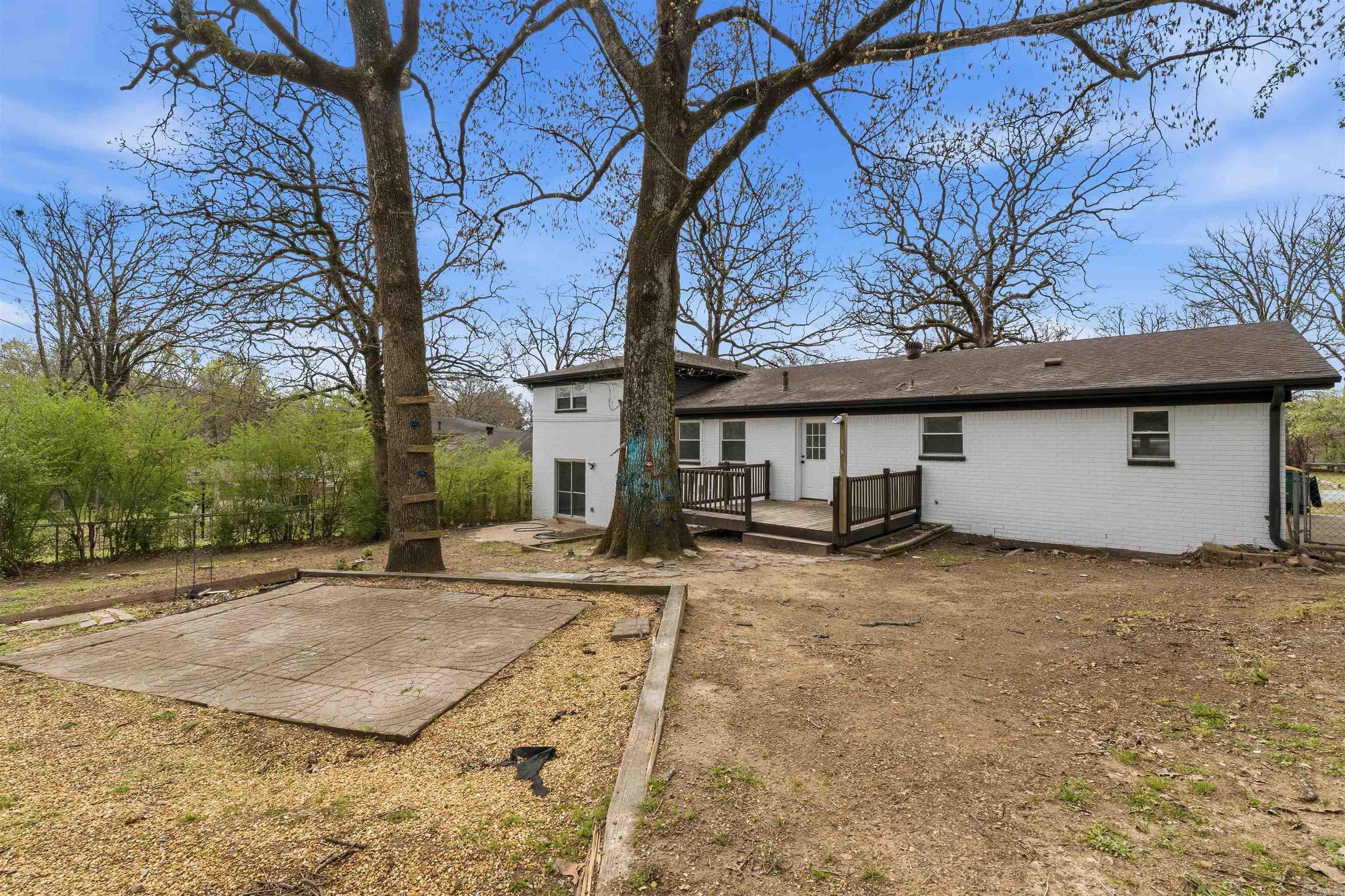 6801 Ponderosa Drive North Little Rock, AR 72116