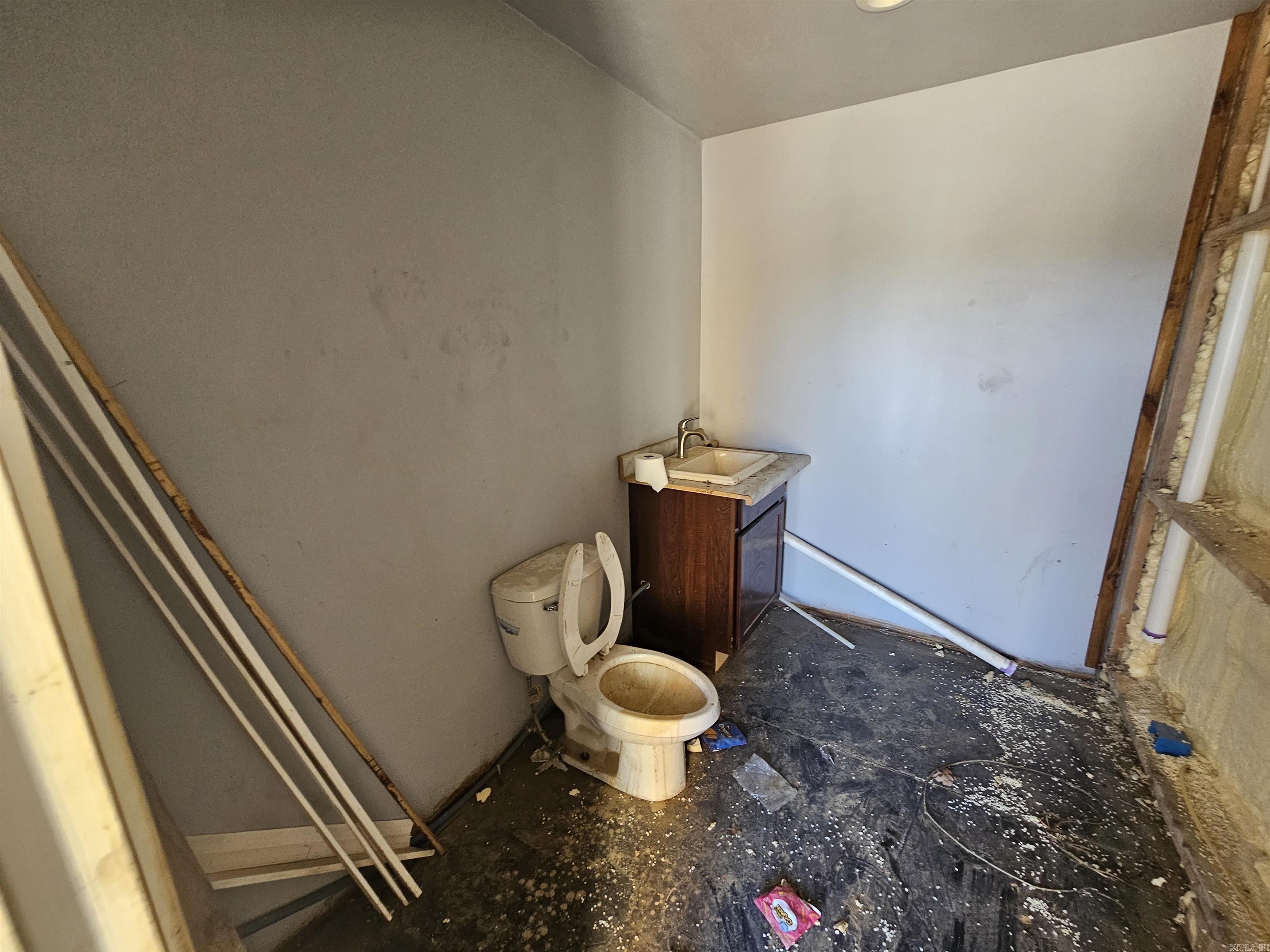 3616 Oliver Lancaster  Rock Port, AR