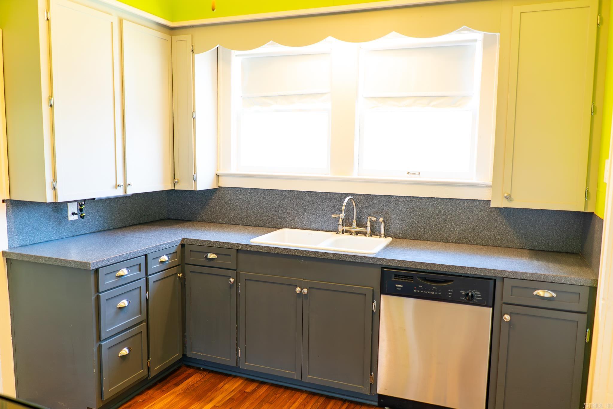 119 E College  Monticello, AR