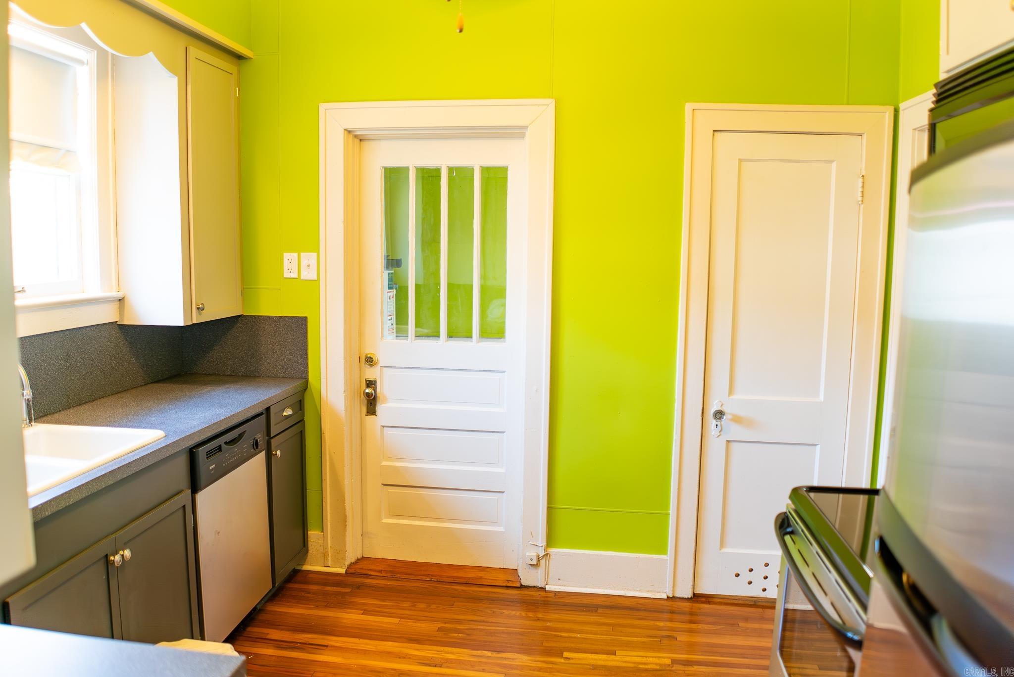 119 E College  Monticello, AR