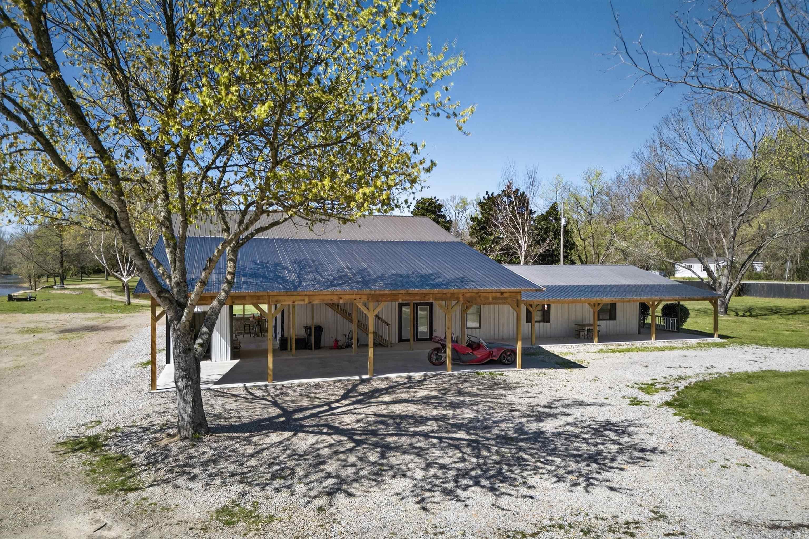 6766 Park  Fountain Lake, AR