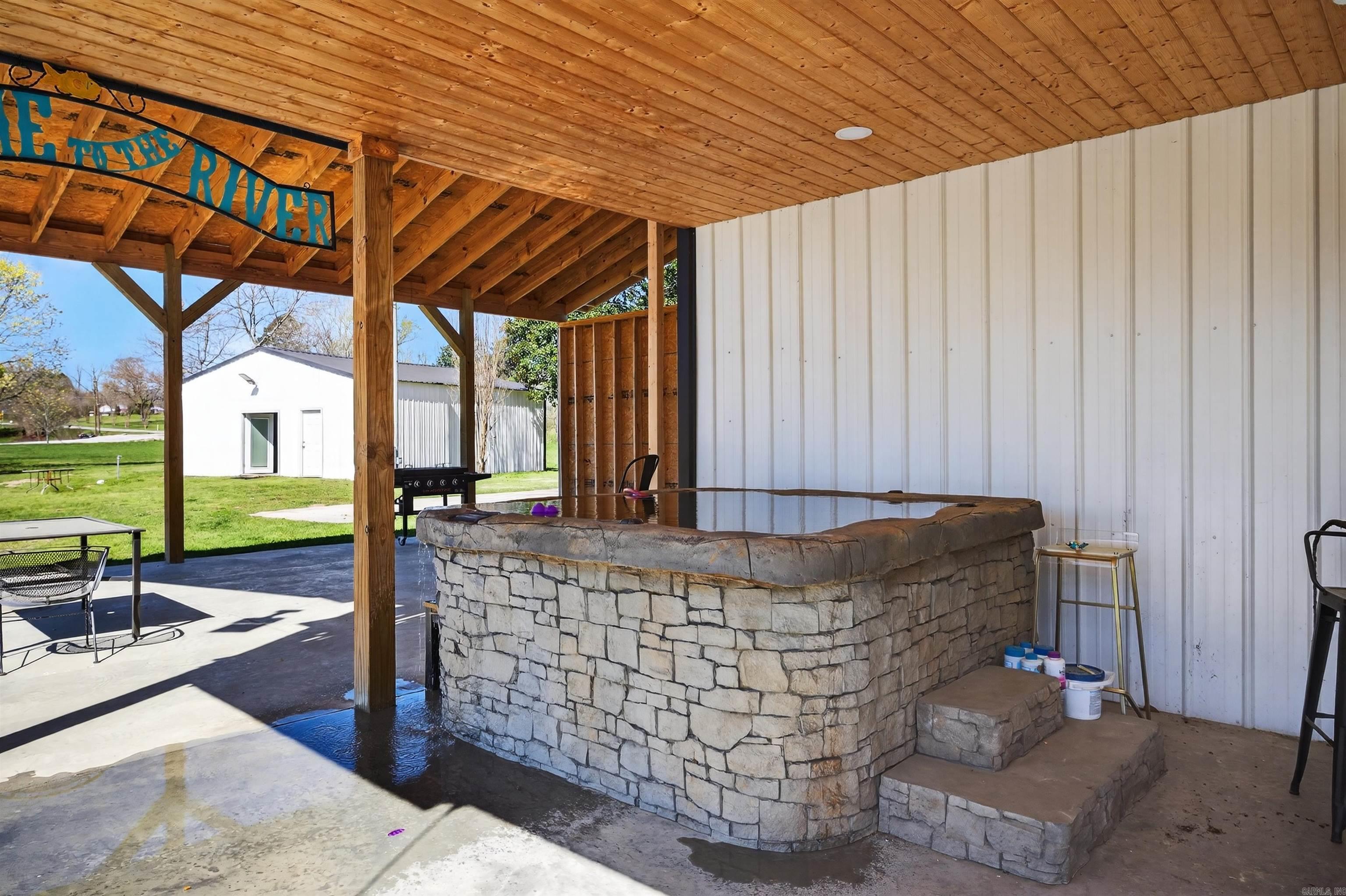 6766 Park  Fountain Lake, AR