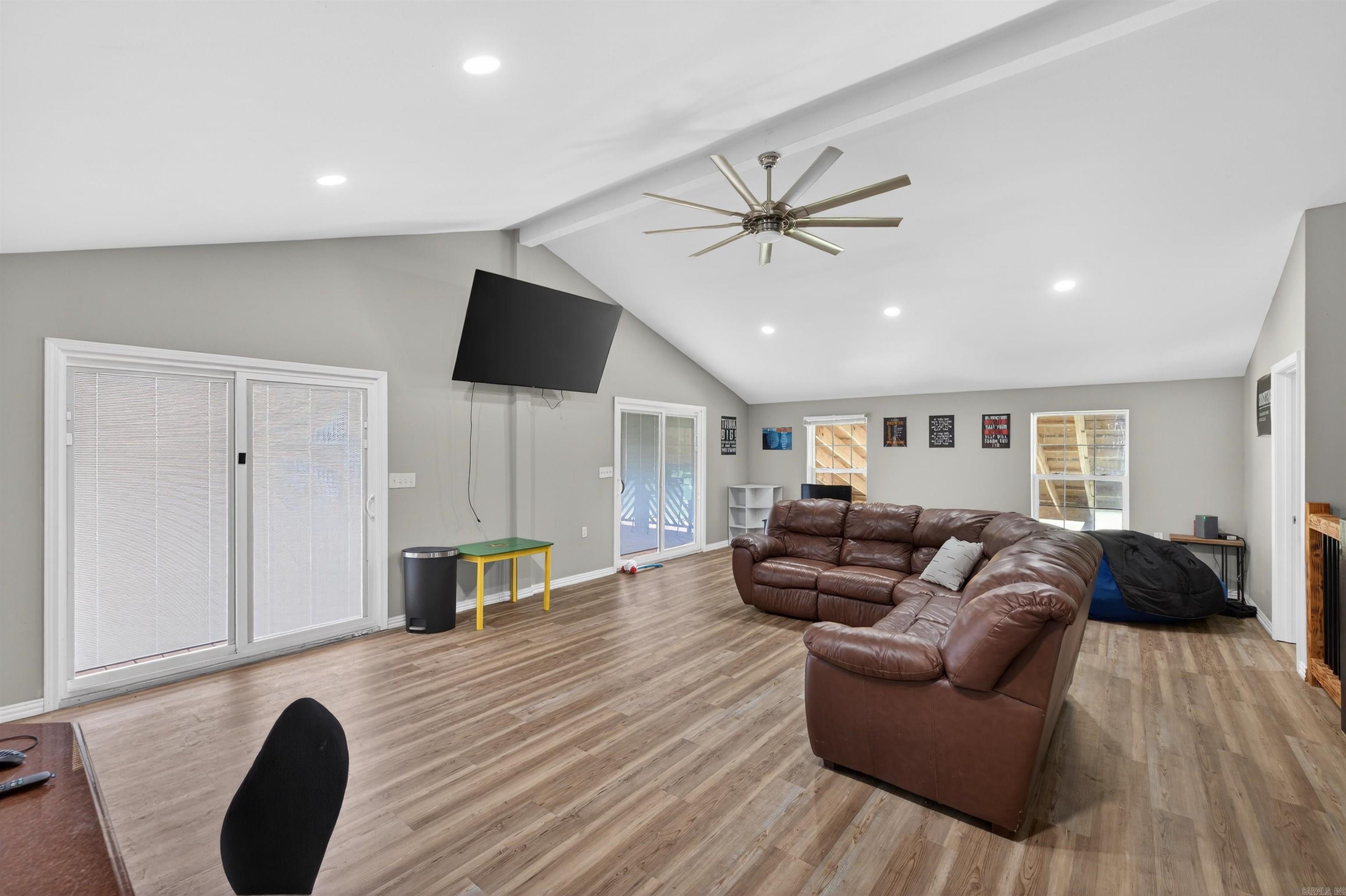 6766 Park  Fountain Lake, AR