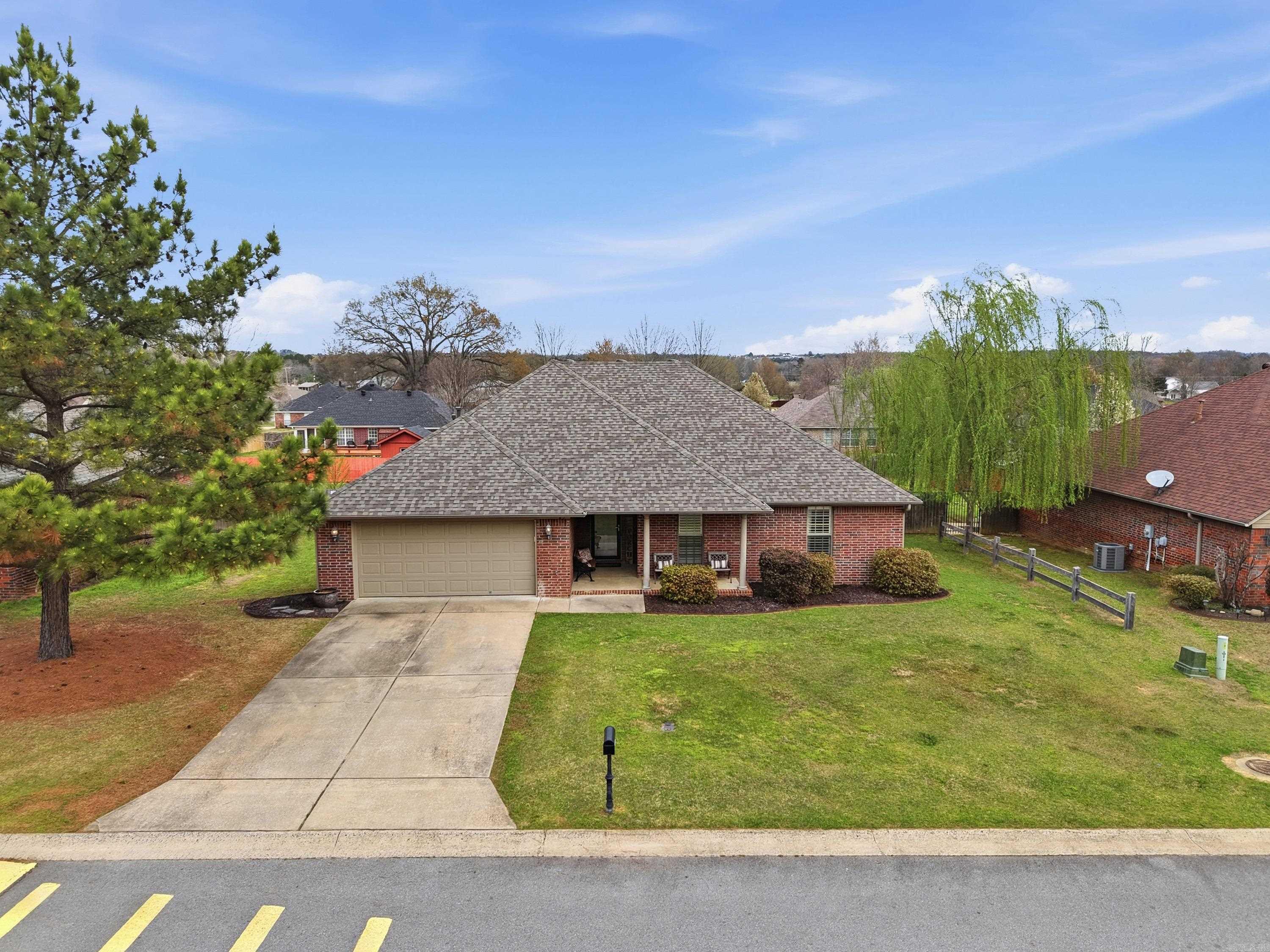 23 Mitchell  Greenbrier, AR