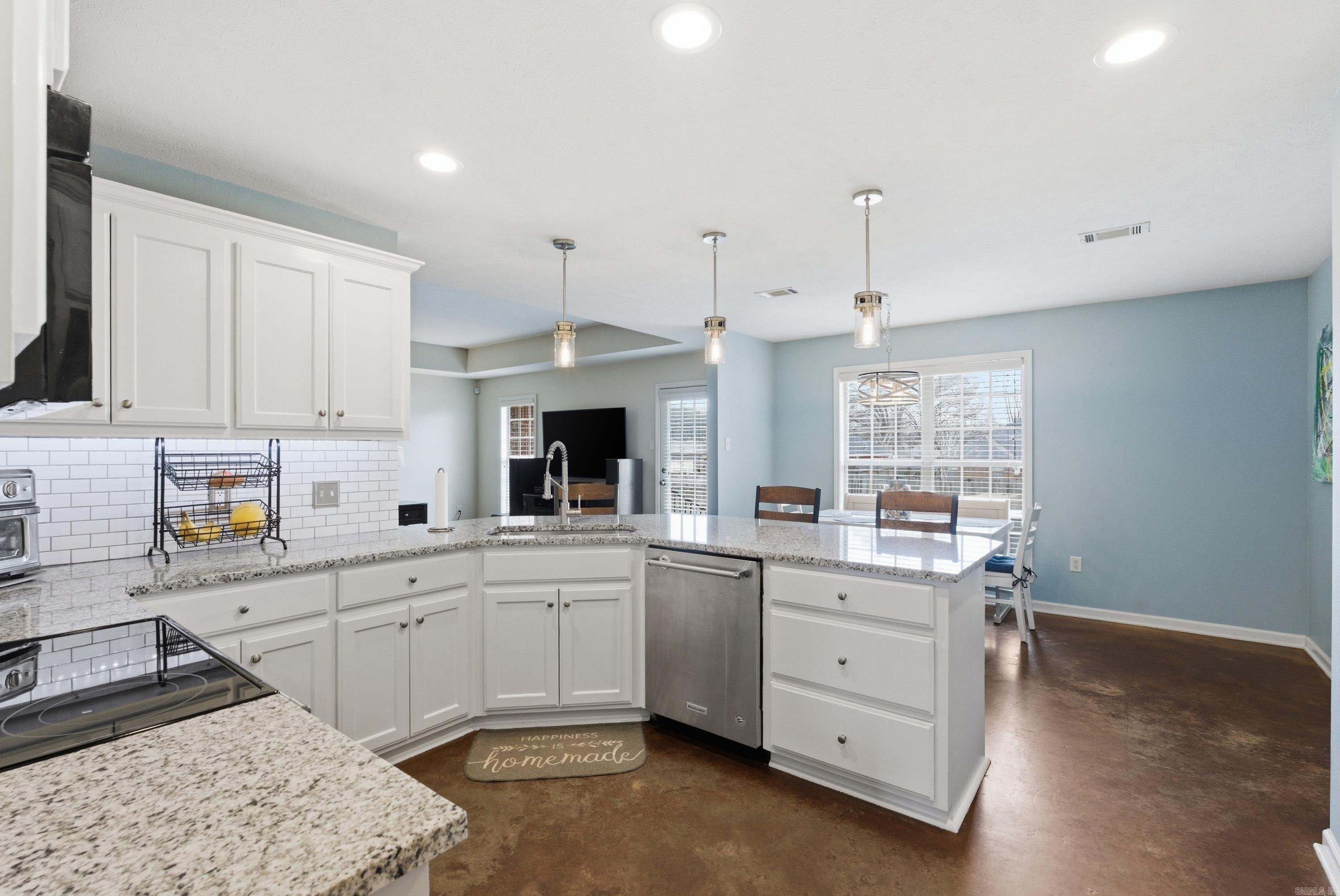 23 Mitchell  Greenbrier, AR