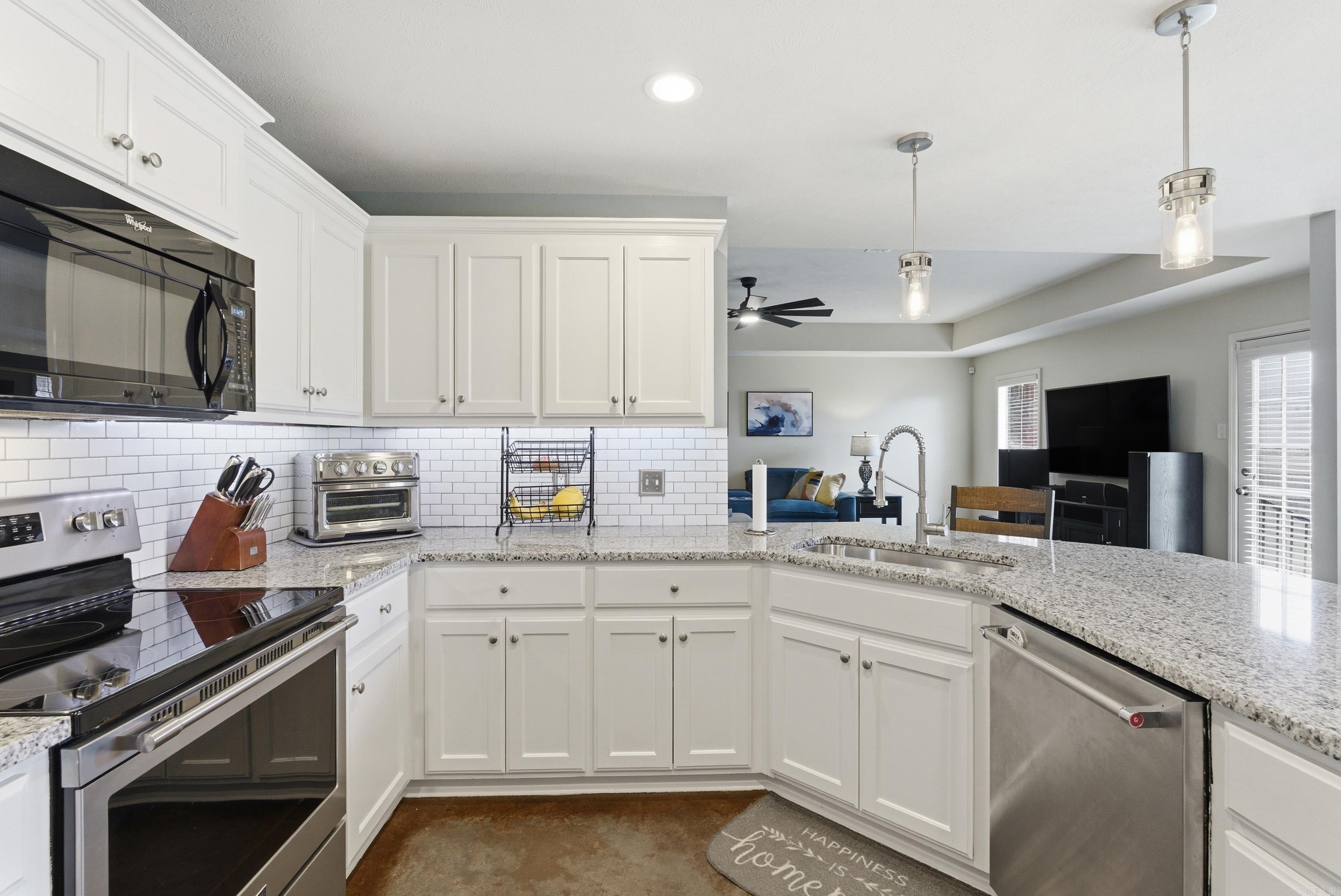 23 Mitchell  Greenbrier, AR