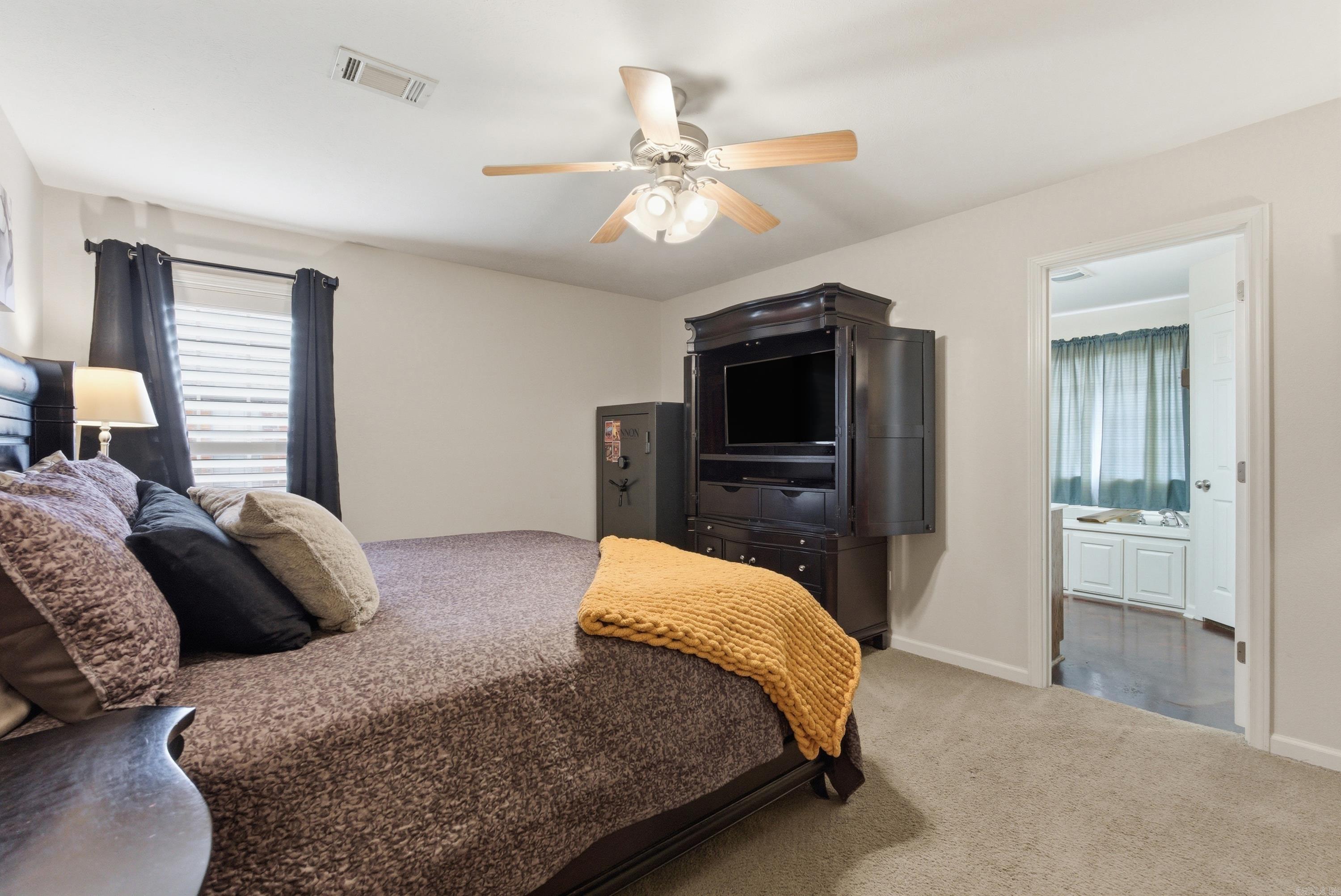 23 Mitchell  Greenbrier, AR