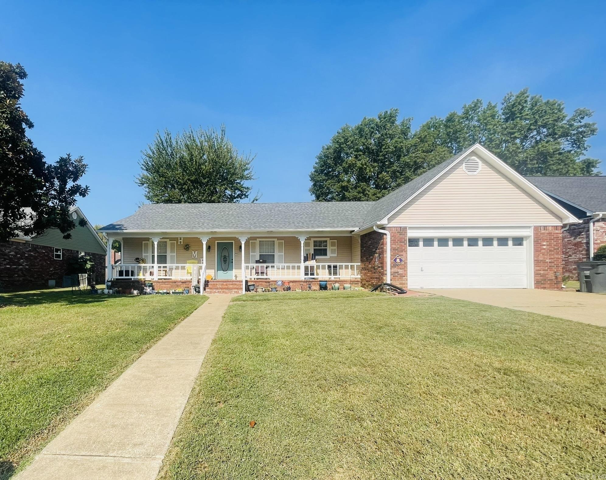 109 Live Oak Drive  Searcy, AR