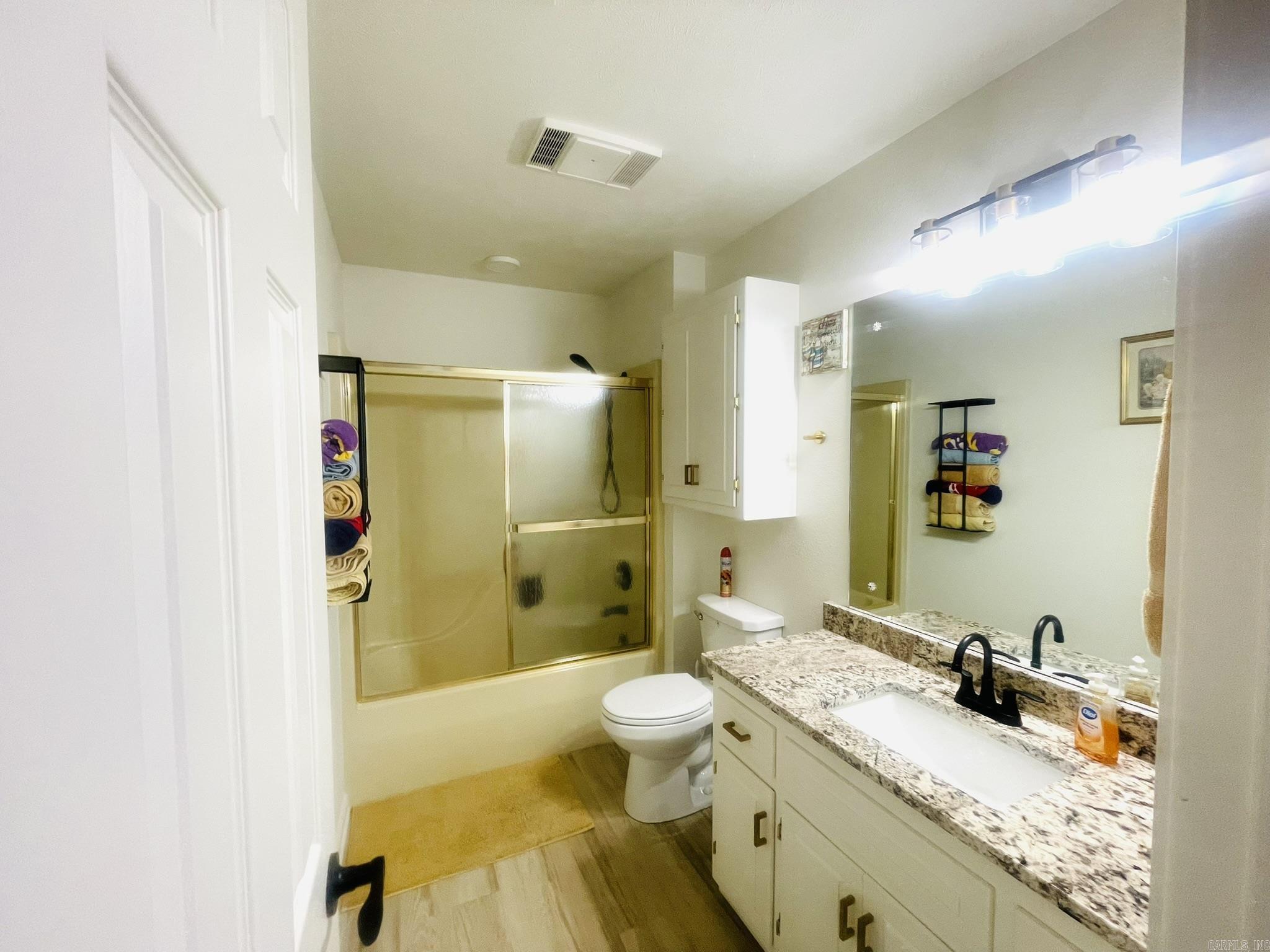 109 Live Oak Drive  Searcy, AR