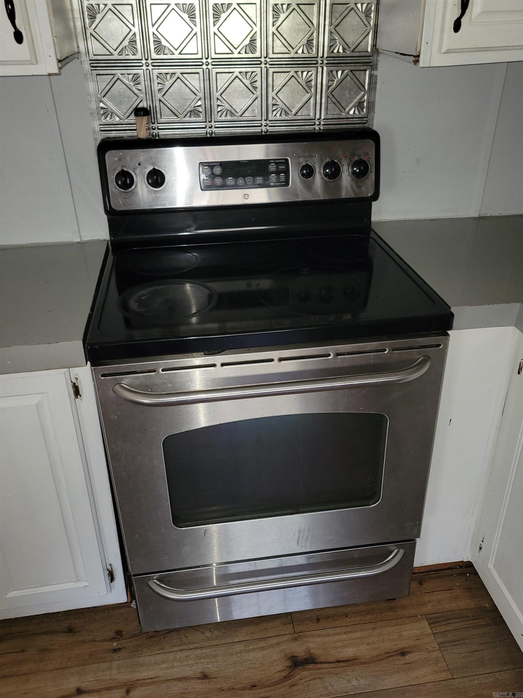 123 Deer Valley Dr.  Searcy, AR