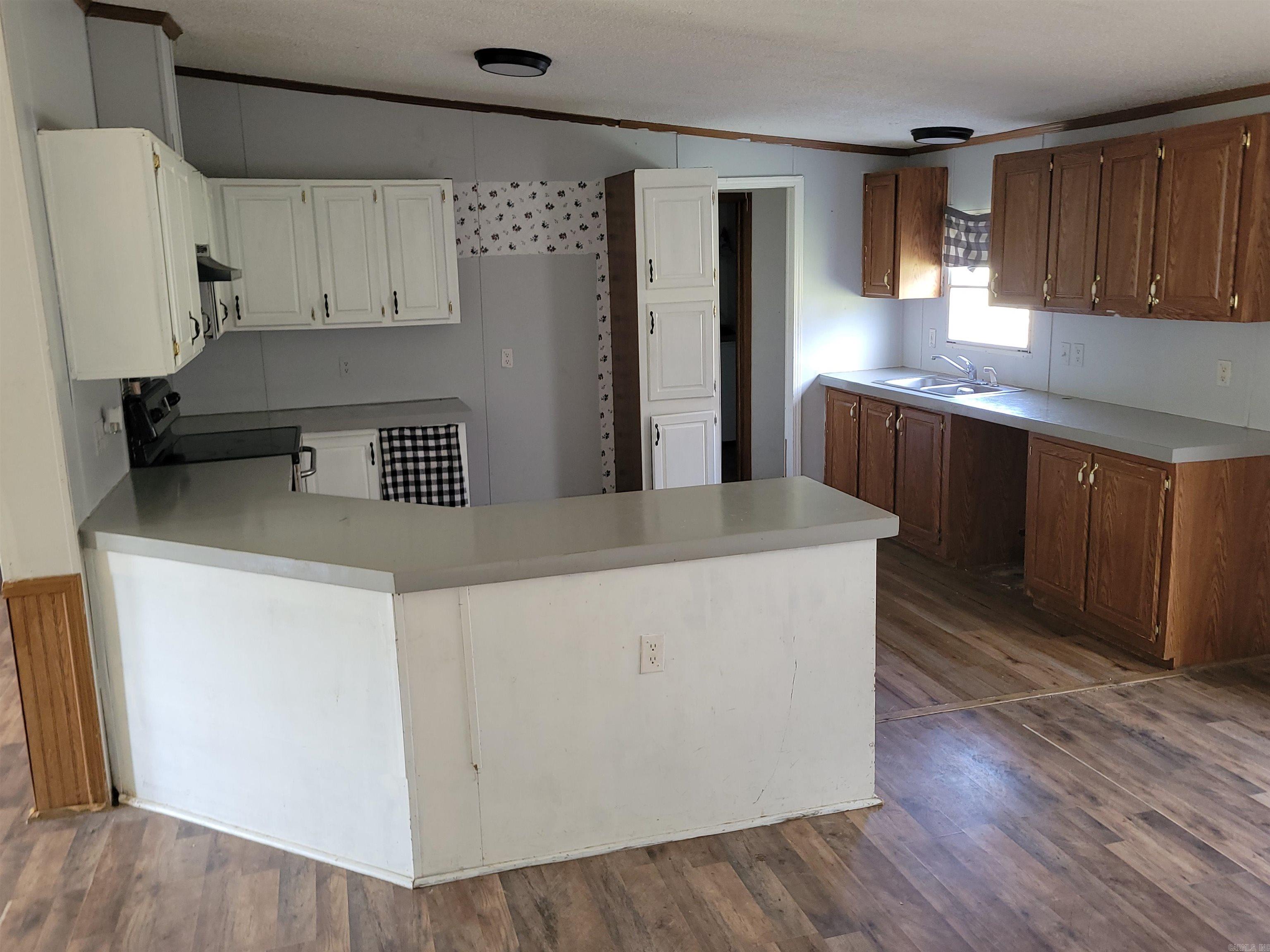 123 Deer Valley Dr.  Searcy, AR