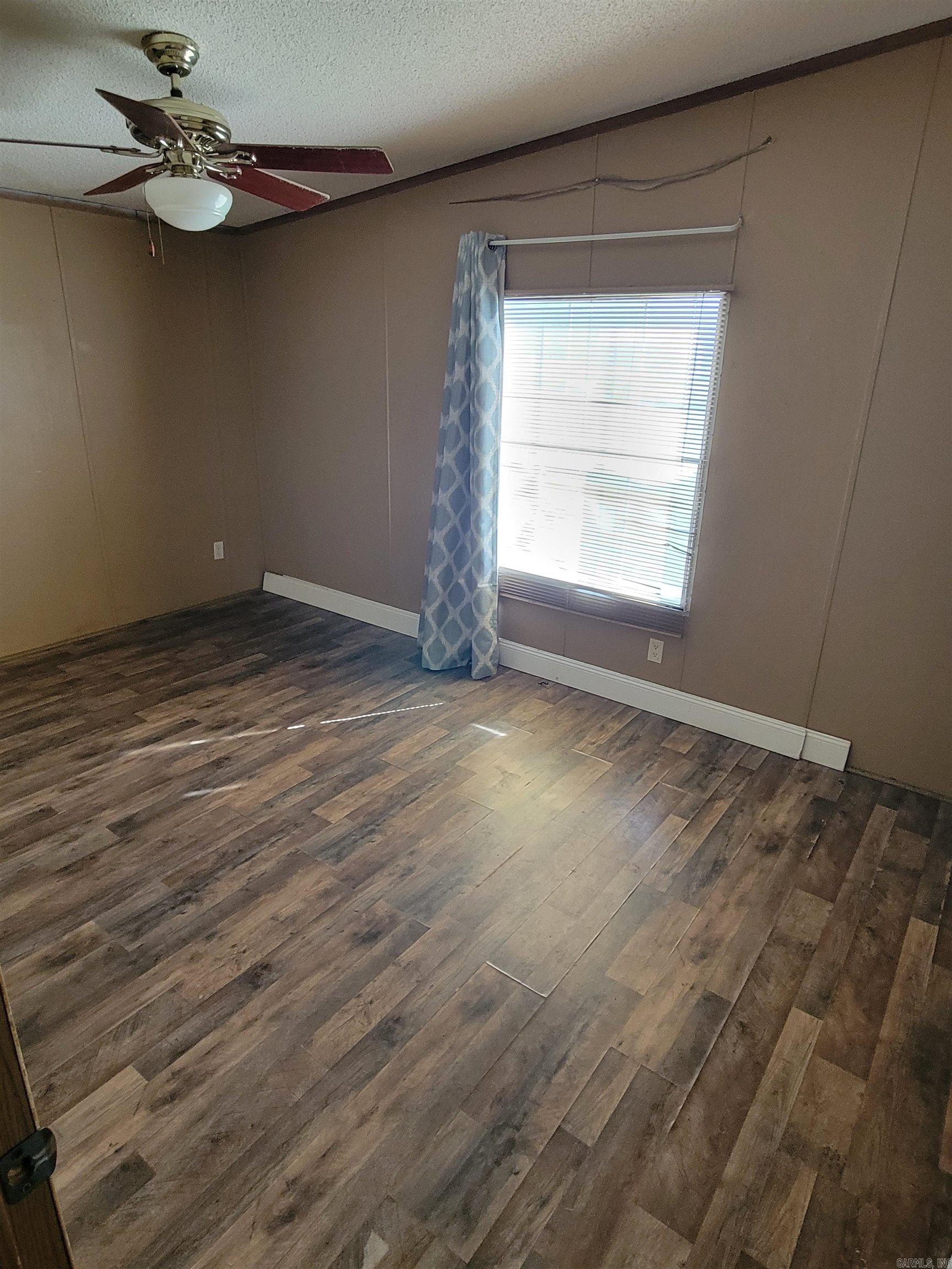 123 Deer Valley Dr.  Searcy, AR