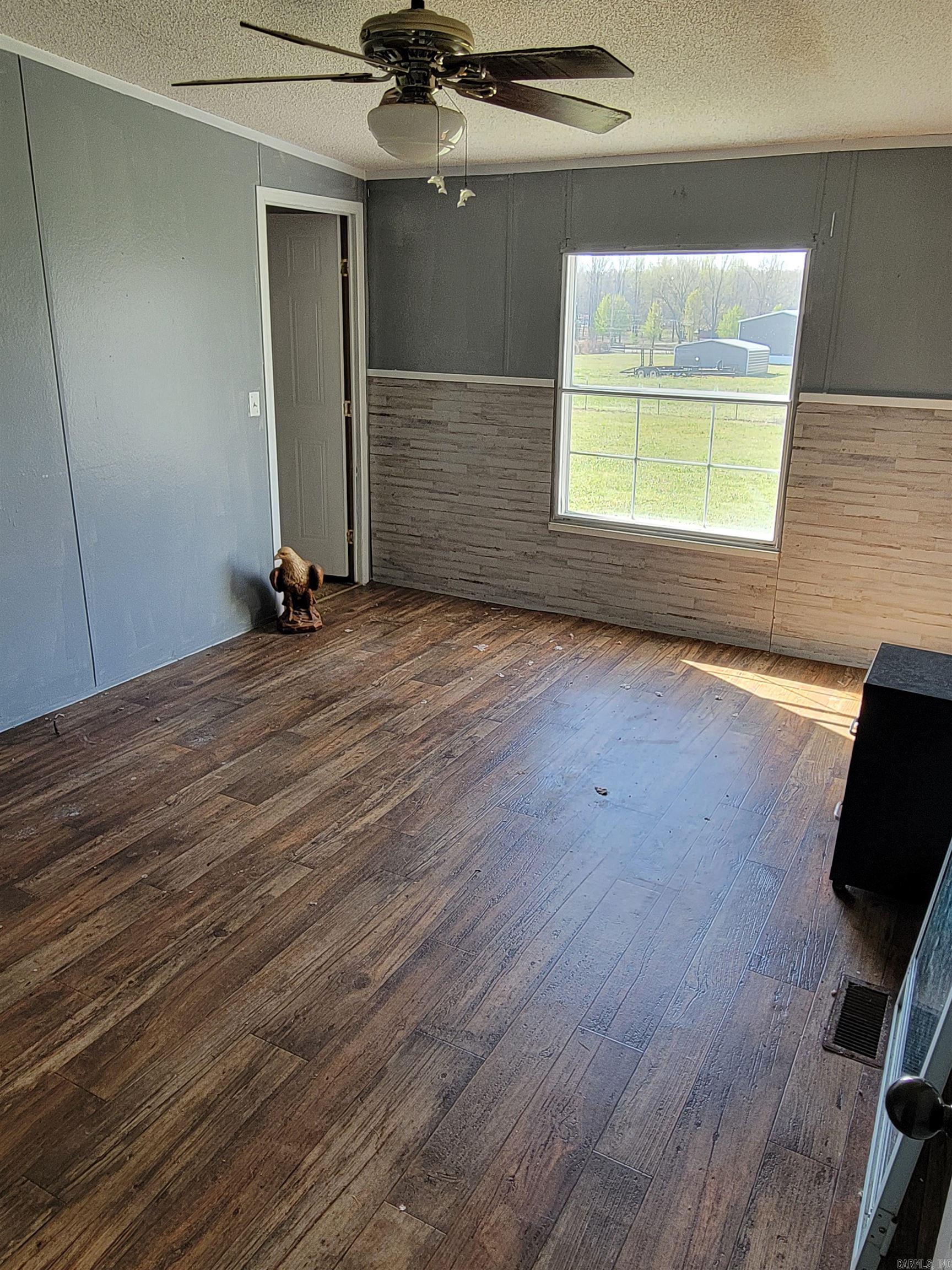 123 Deer Valley Dr.  Searcy, AR