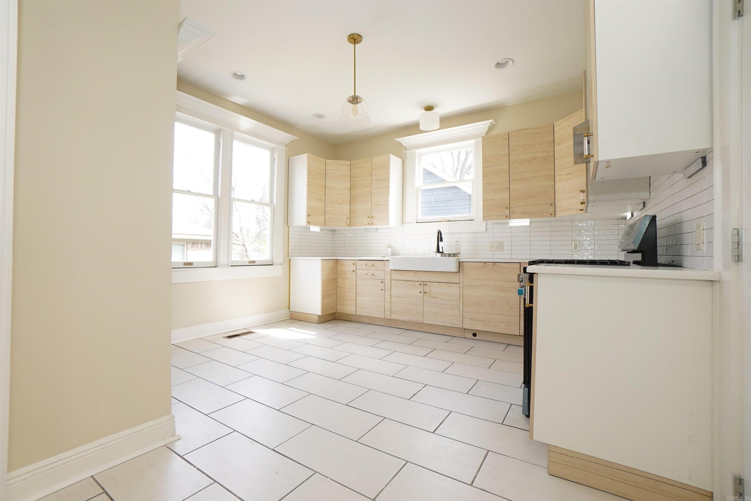 1517 W 21st  Little Rock, AR