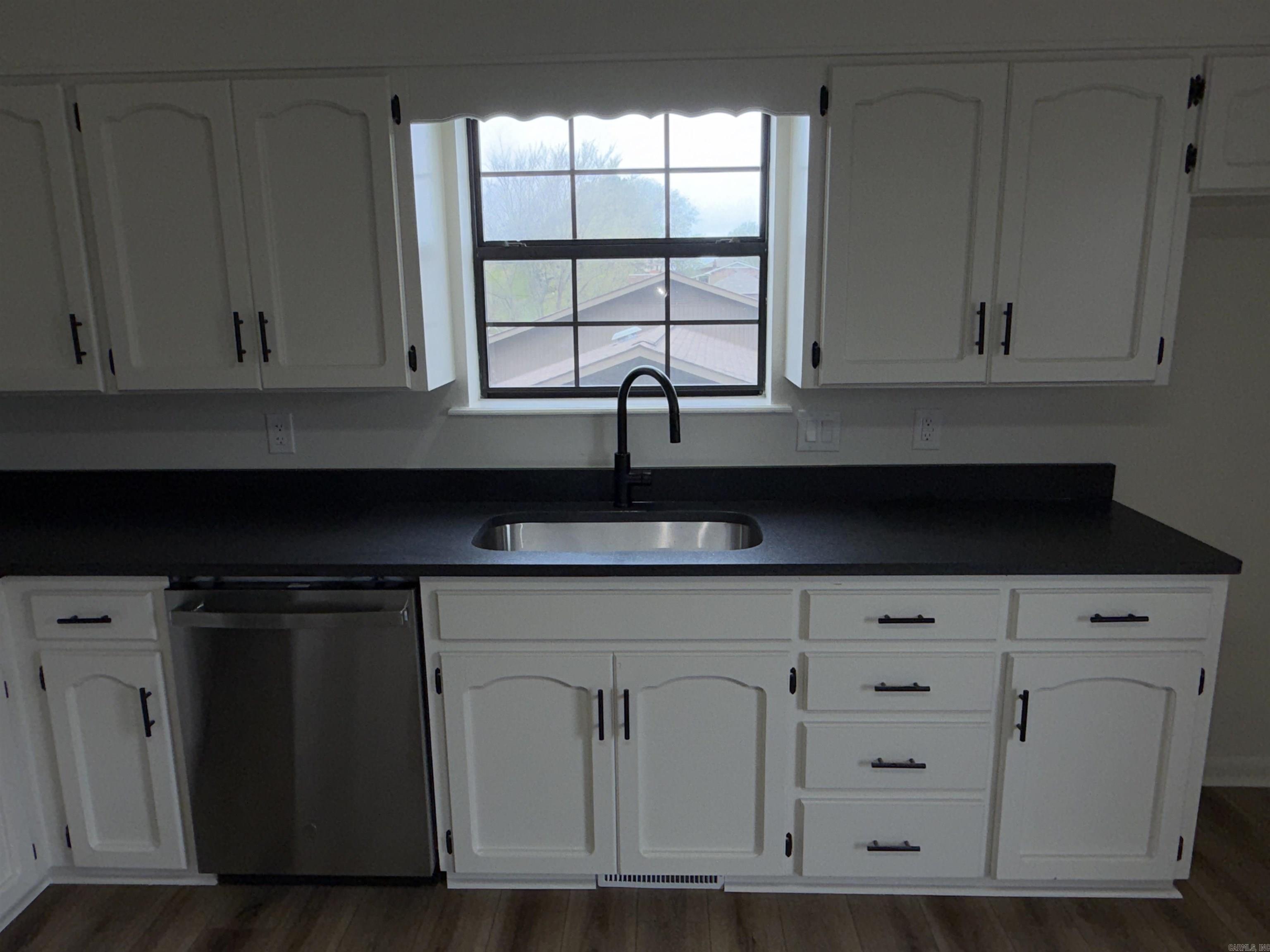 123 Santa Fe  Hot Springs, AR