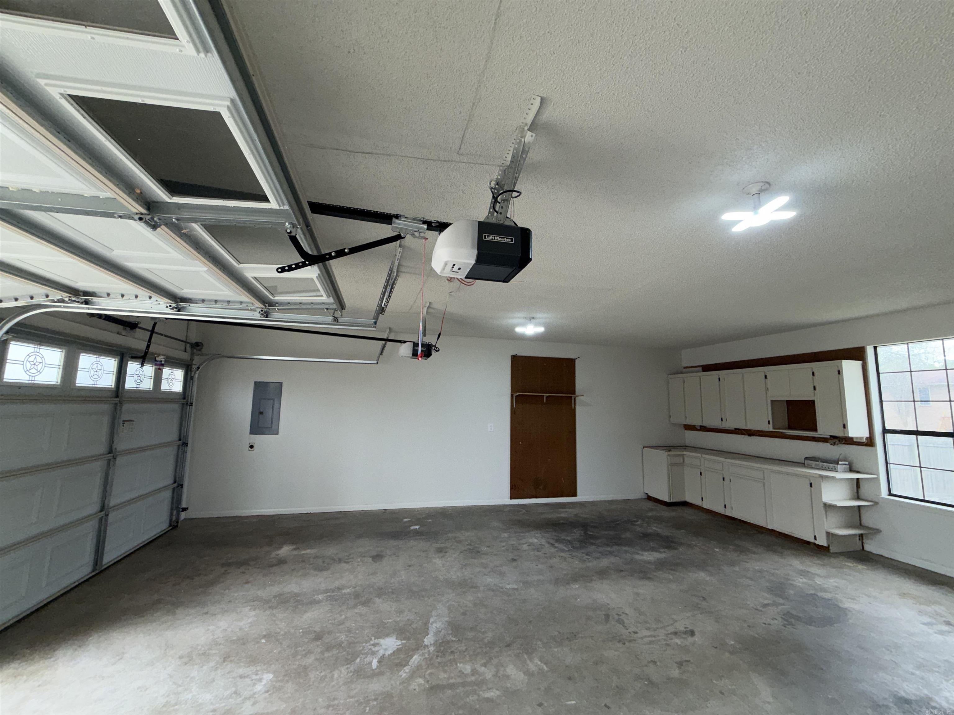 123 Santa Fe  Hot Springs, AR