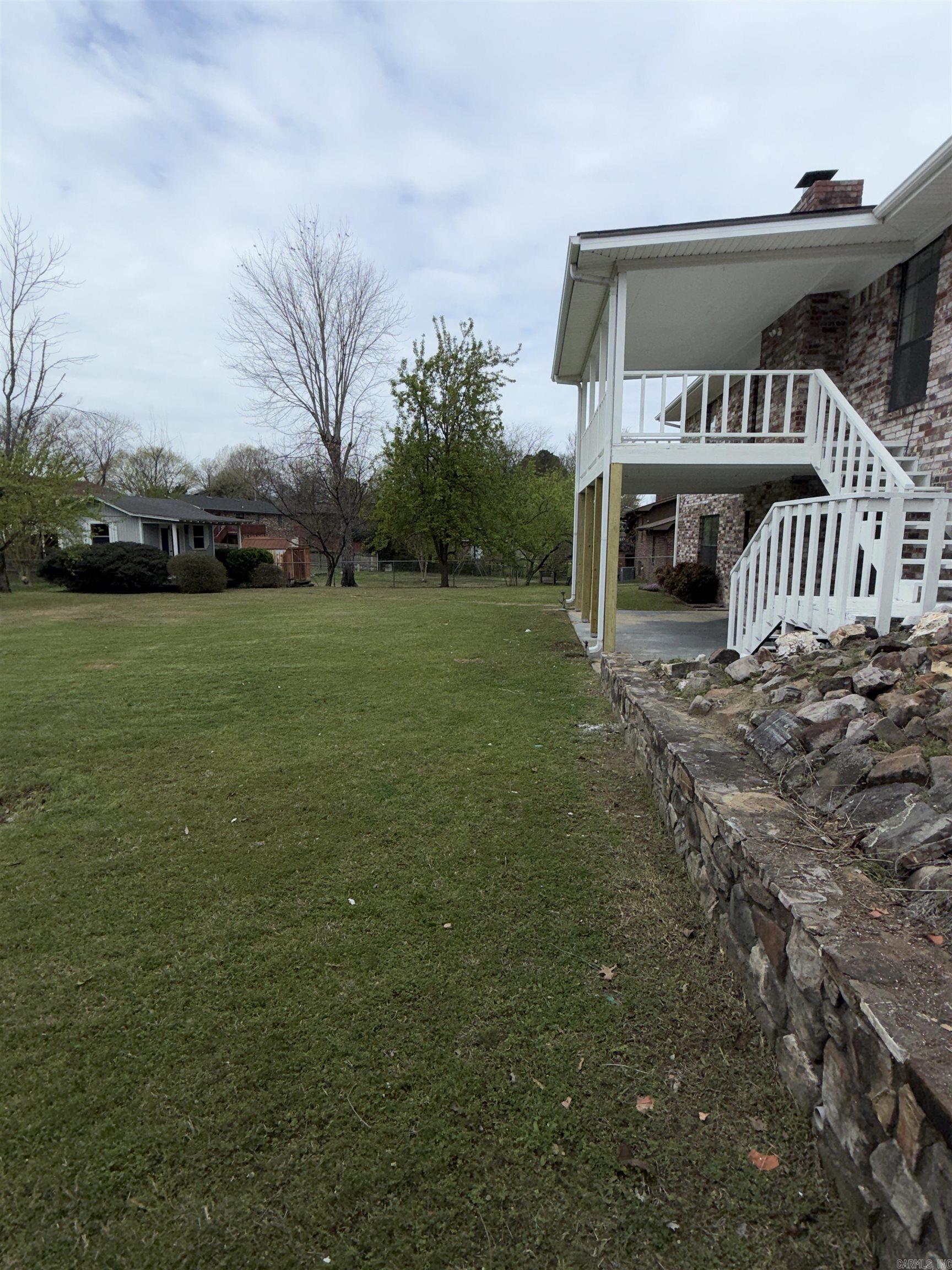 123 Santa Fe  Hot Springs, AR