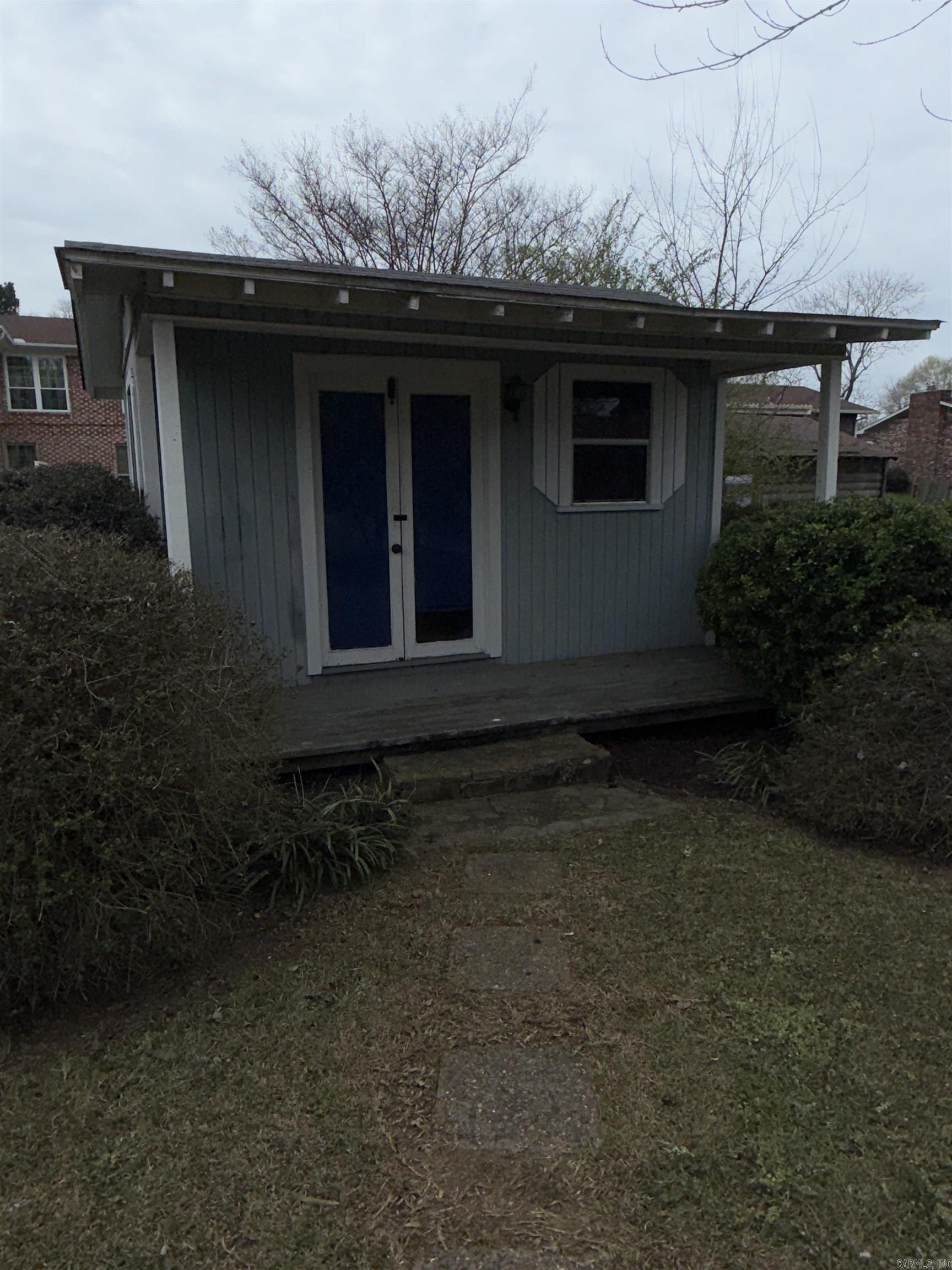 123 Santa Fe  Hot Springs, AR