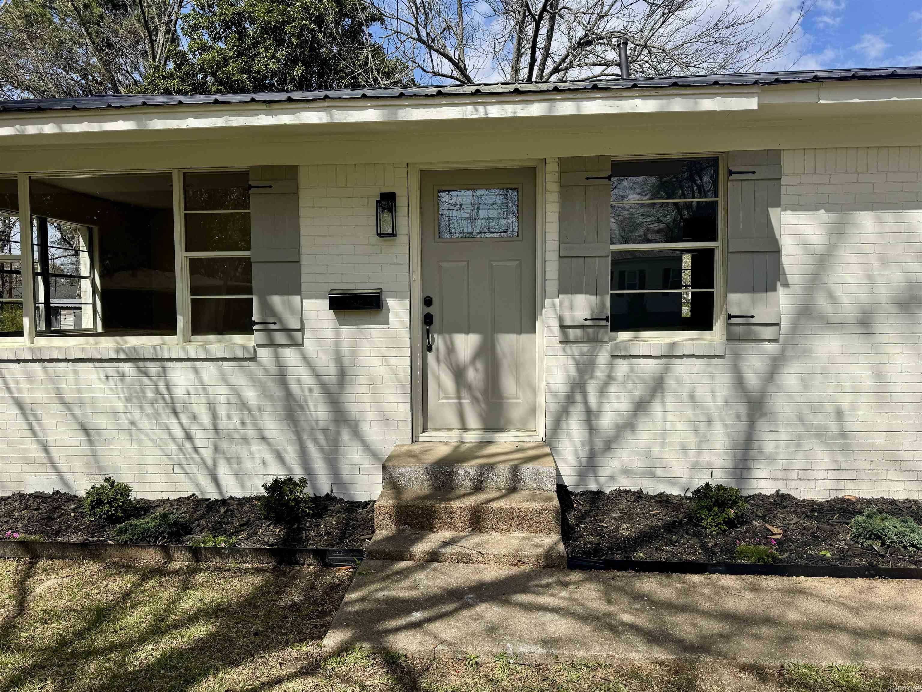 1204 Harton  Conway, AR