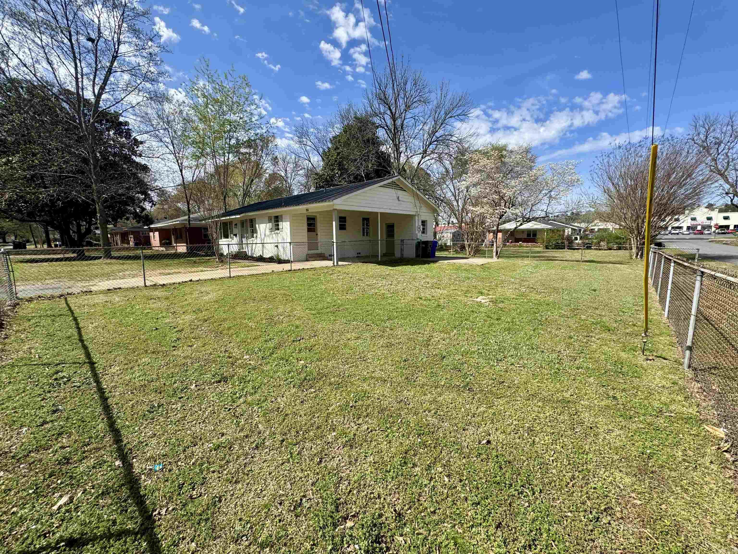 1204 Harton  Conway, AR