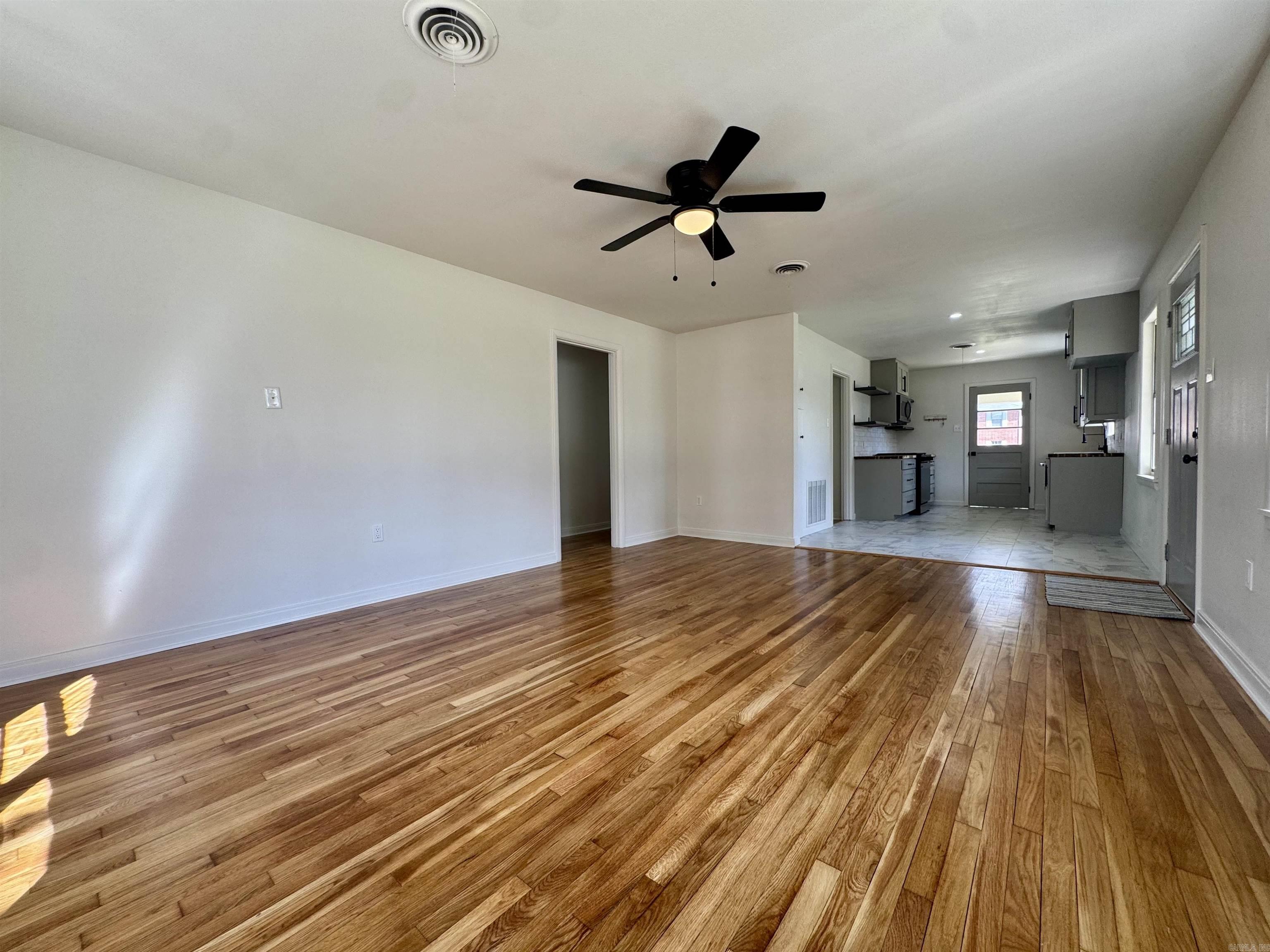 1204 Harton  Conway, AR