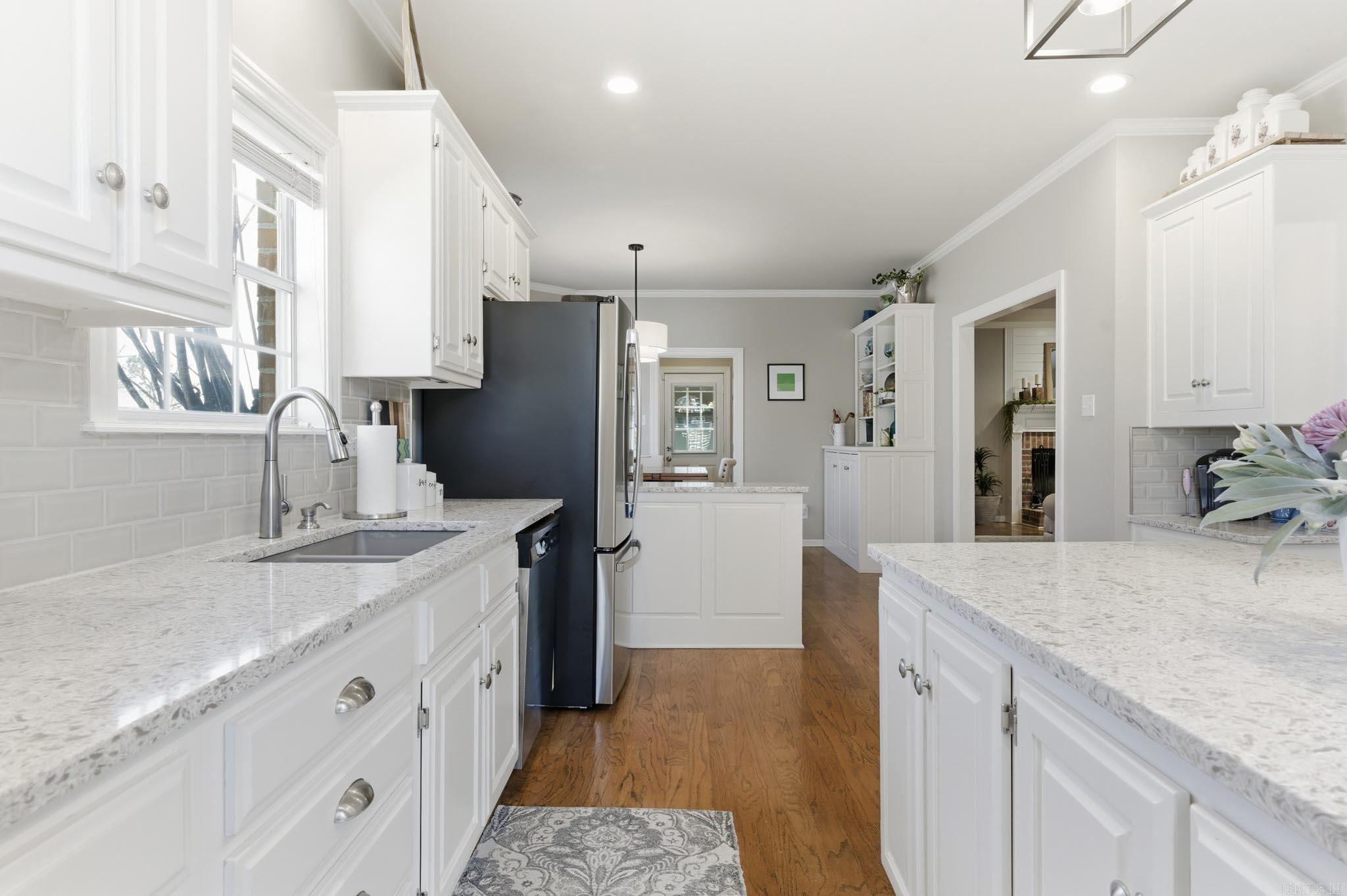 14620 Chambery Drive Little Rock, AR 72211