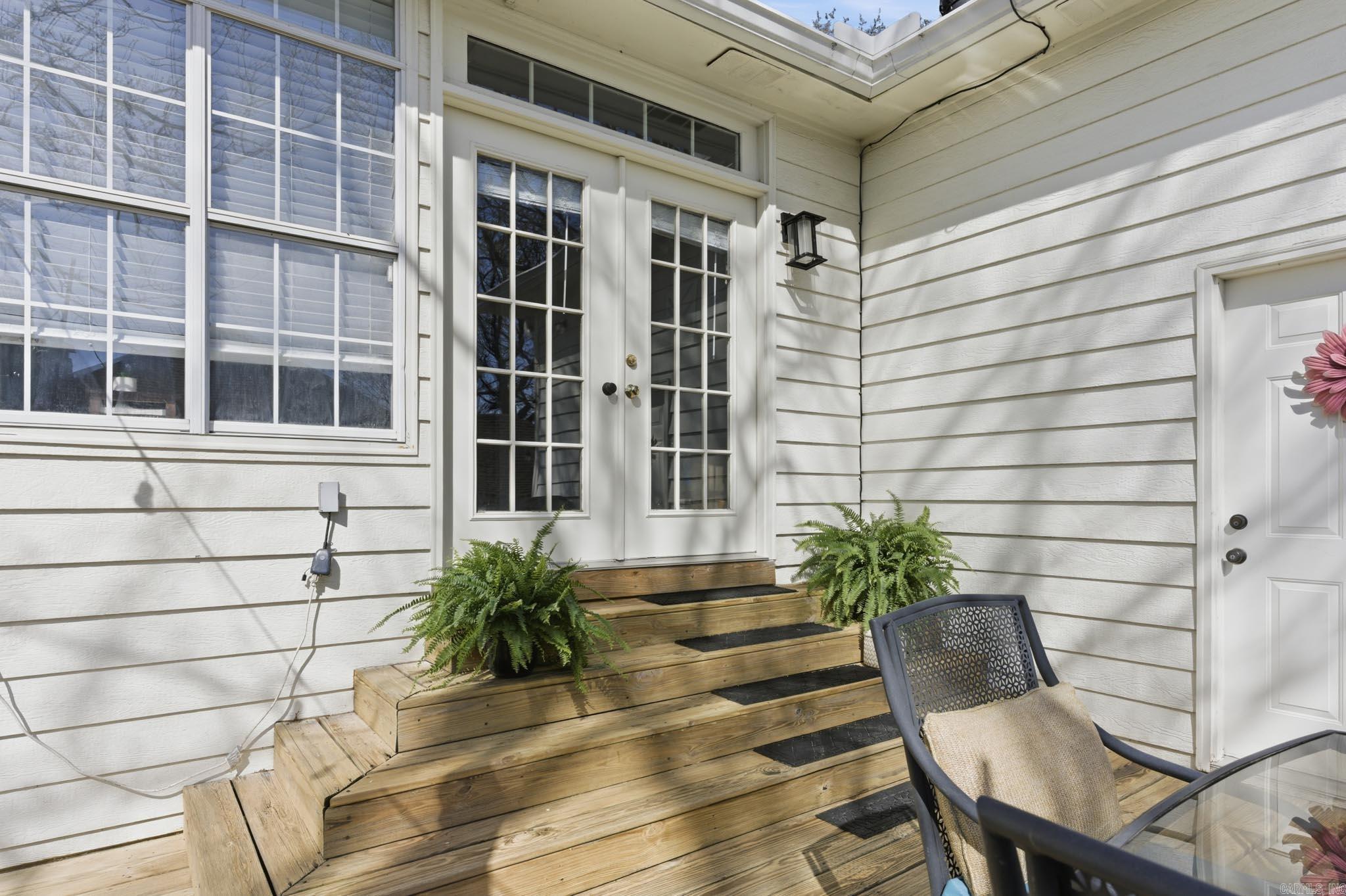 14620 Chambery Drive Little Rock, AR 72211