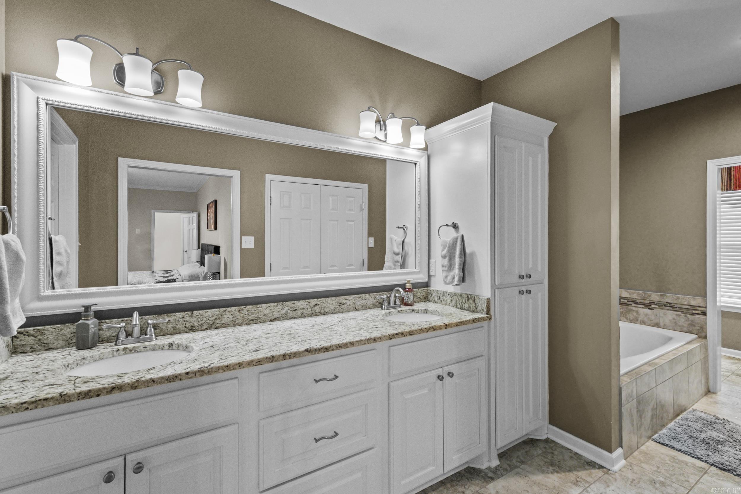 5912 North Hills Blvd North Little Rock, AR 72116