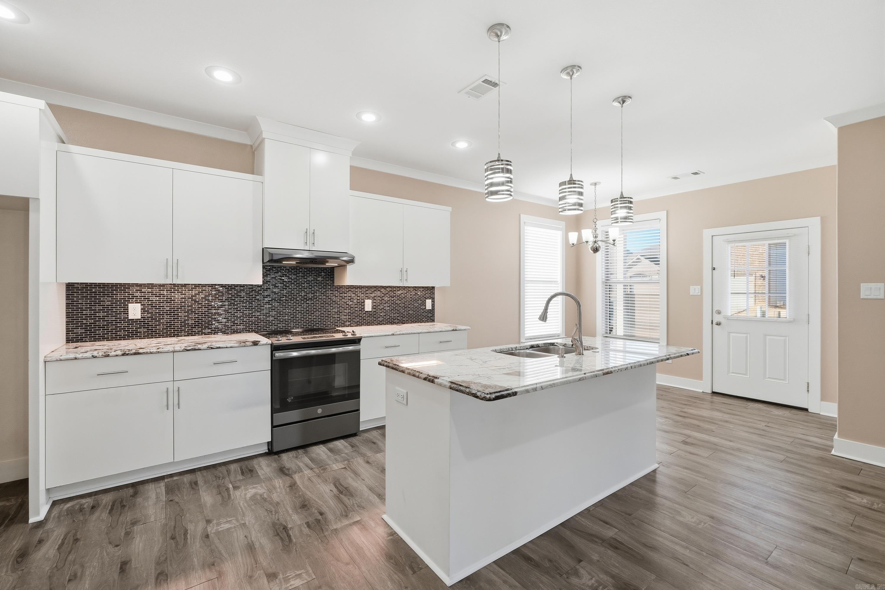 3458 Garden Club Dr  Bryant, AR