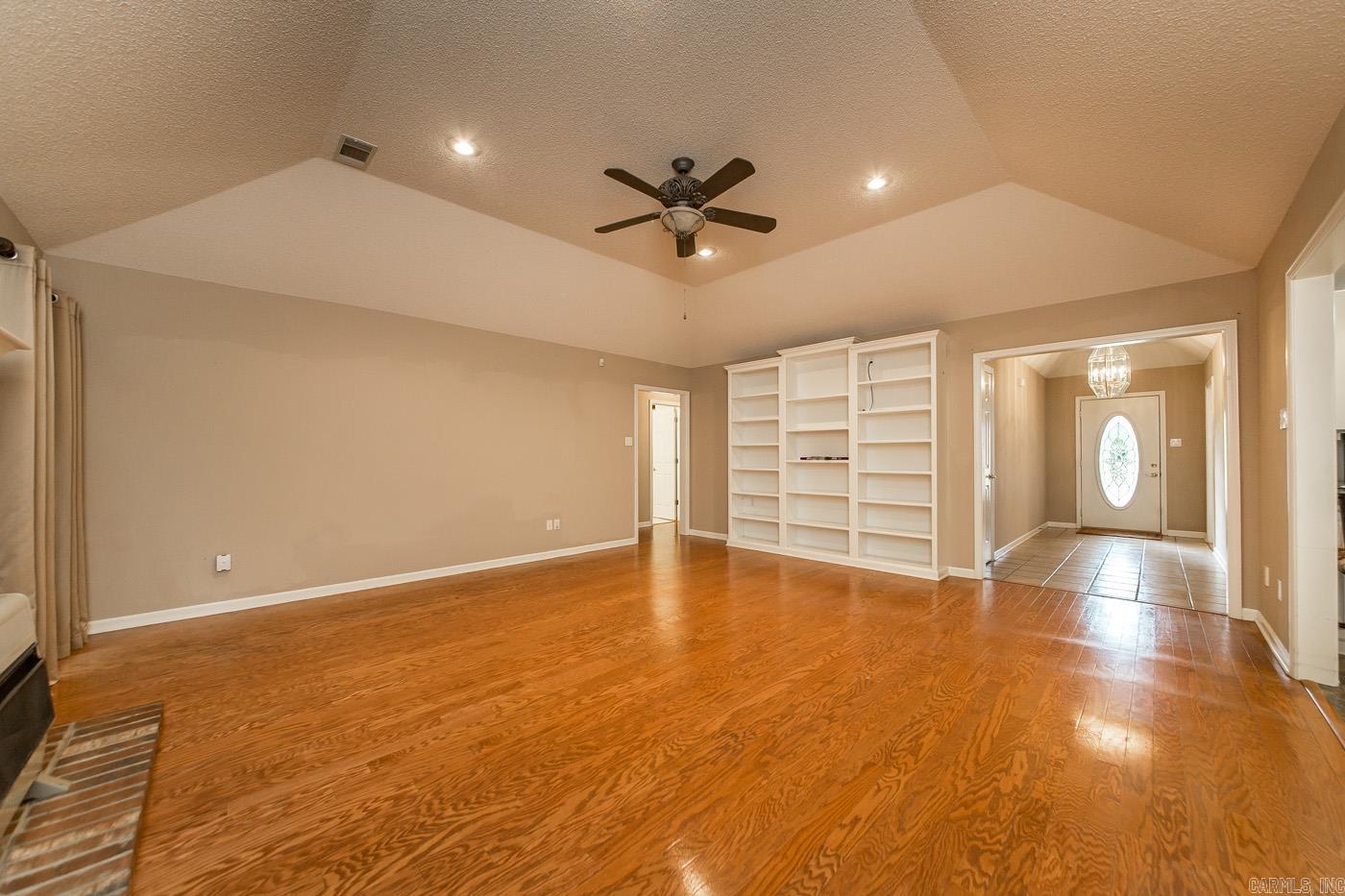 1560 Lawson Oaks  Little Rock, AR