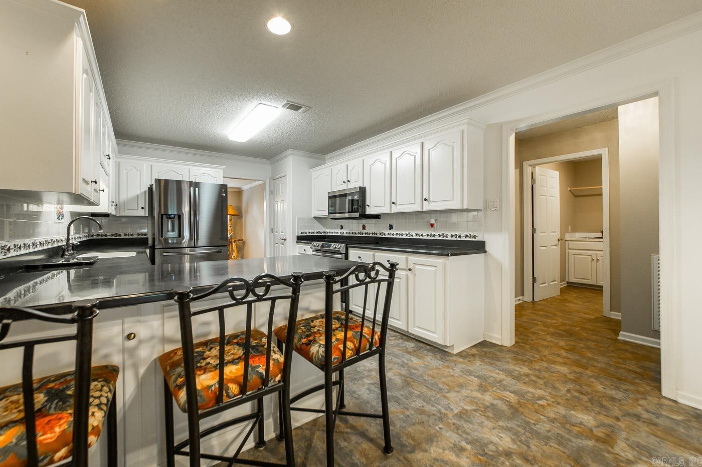 1560 Lawson Oaks  Little Rock, AR