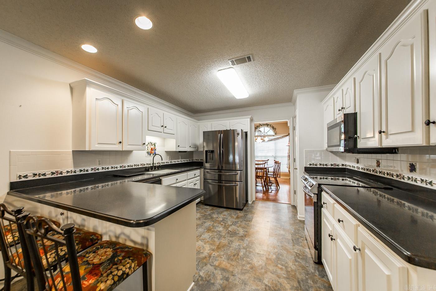 1560 Lawson Oaks  Little Rock, AR