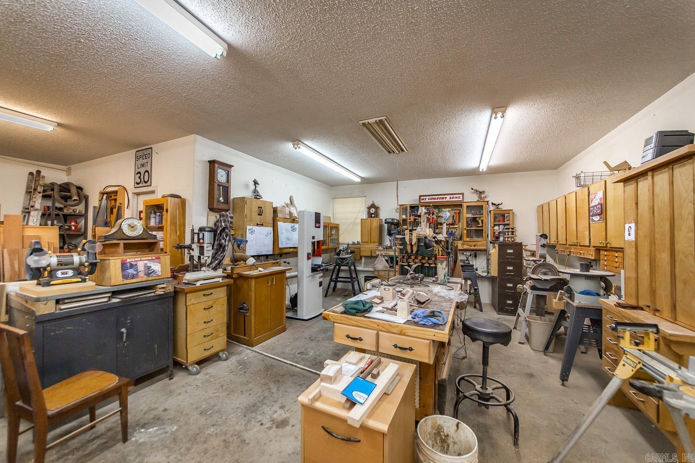 1560 Lawson Oaks  Little Rock, AR