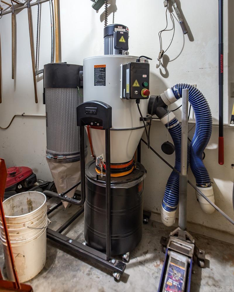 1560 Lawson Oaks  Little Rock, AR