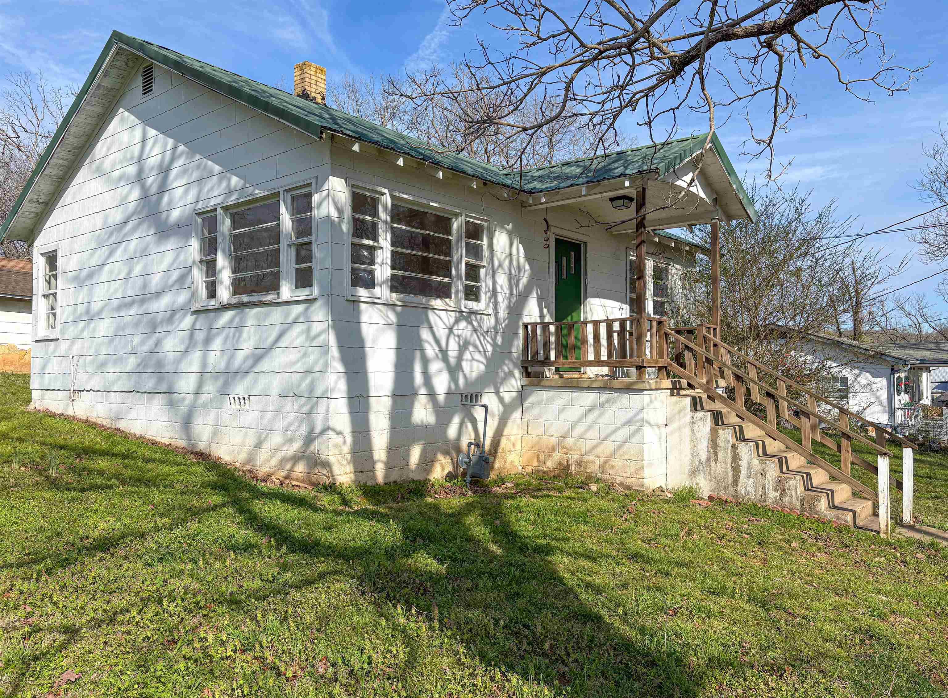 408 Estes  Yellville, AR