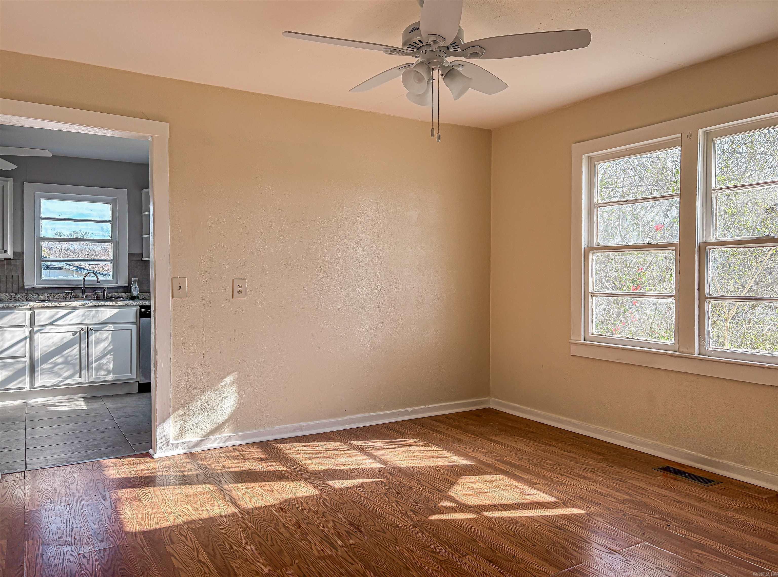 408 Estes  Yellville, AR