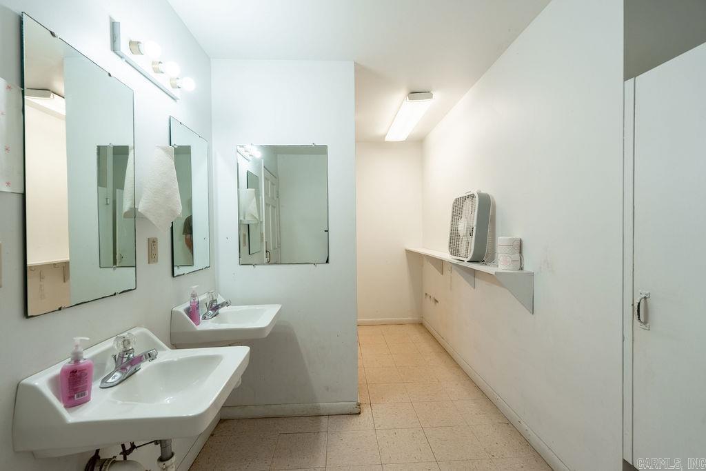 295 Prim Rd  Drasco, AR